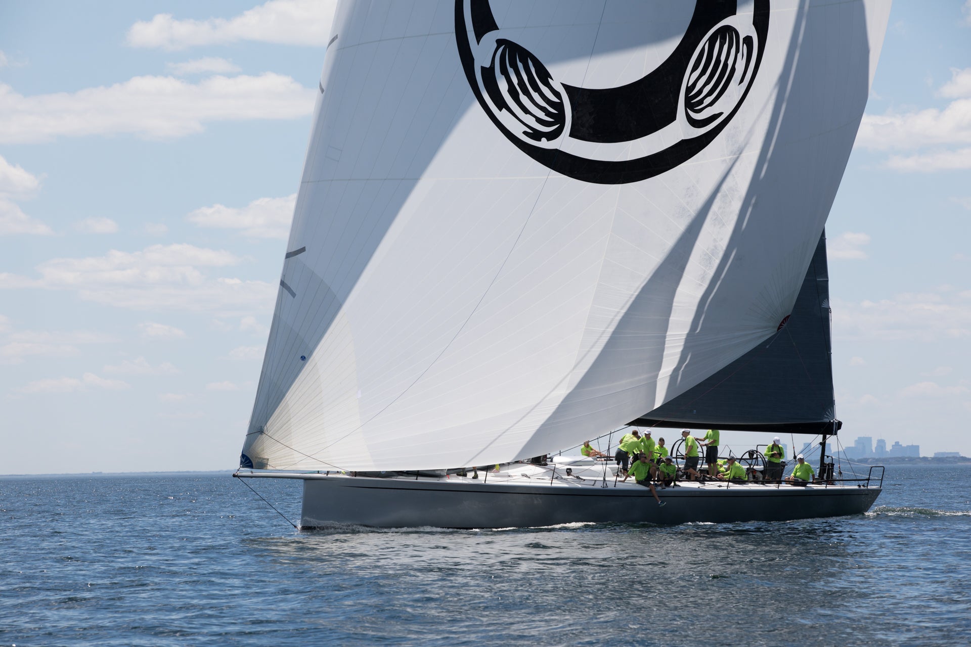 PROSPECTOR SETS NEW RECORD IN MARBLEHEAD TO HALIFAX RACE