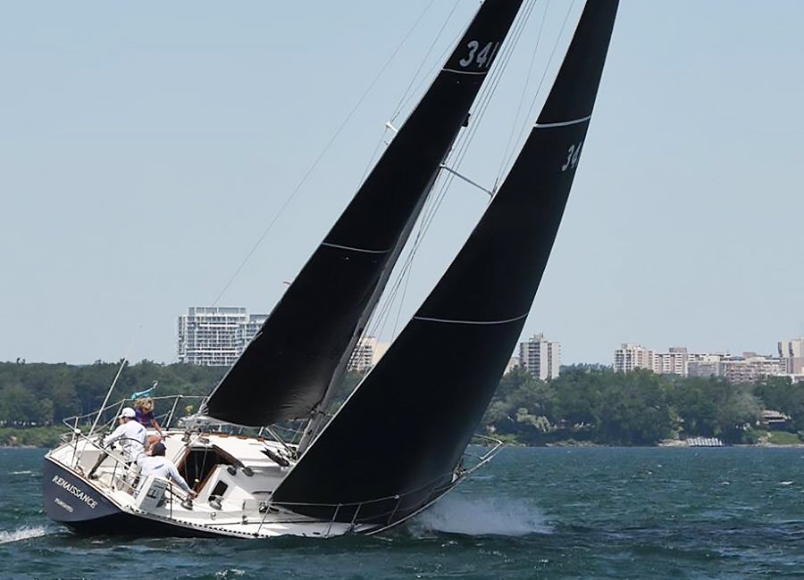 C&C38 RENAISSANCE UPGRADES TO NORTH SAILS 3Di