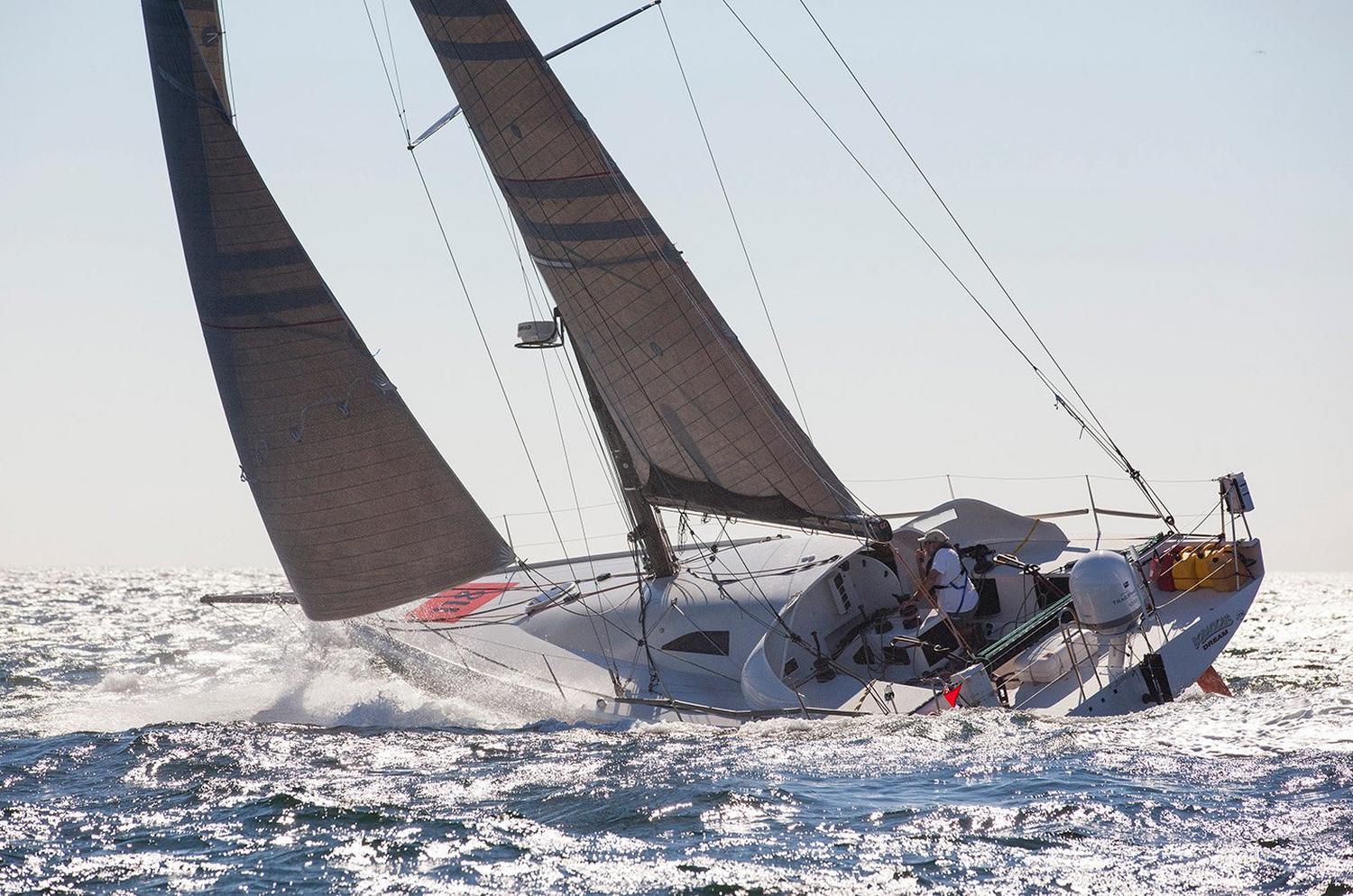 BODACIOUS DREAM: OFFSHORE SAILING WITH 3Di