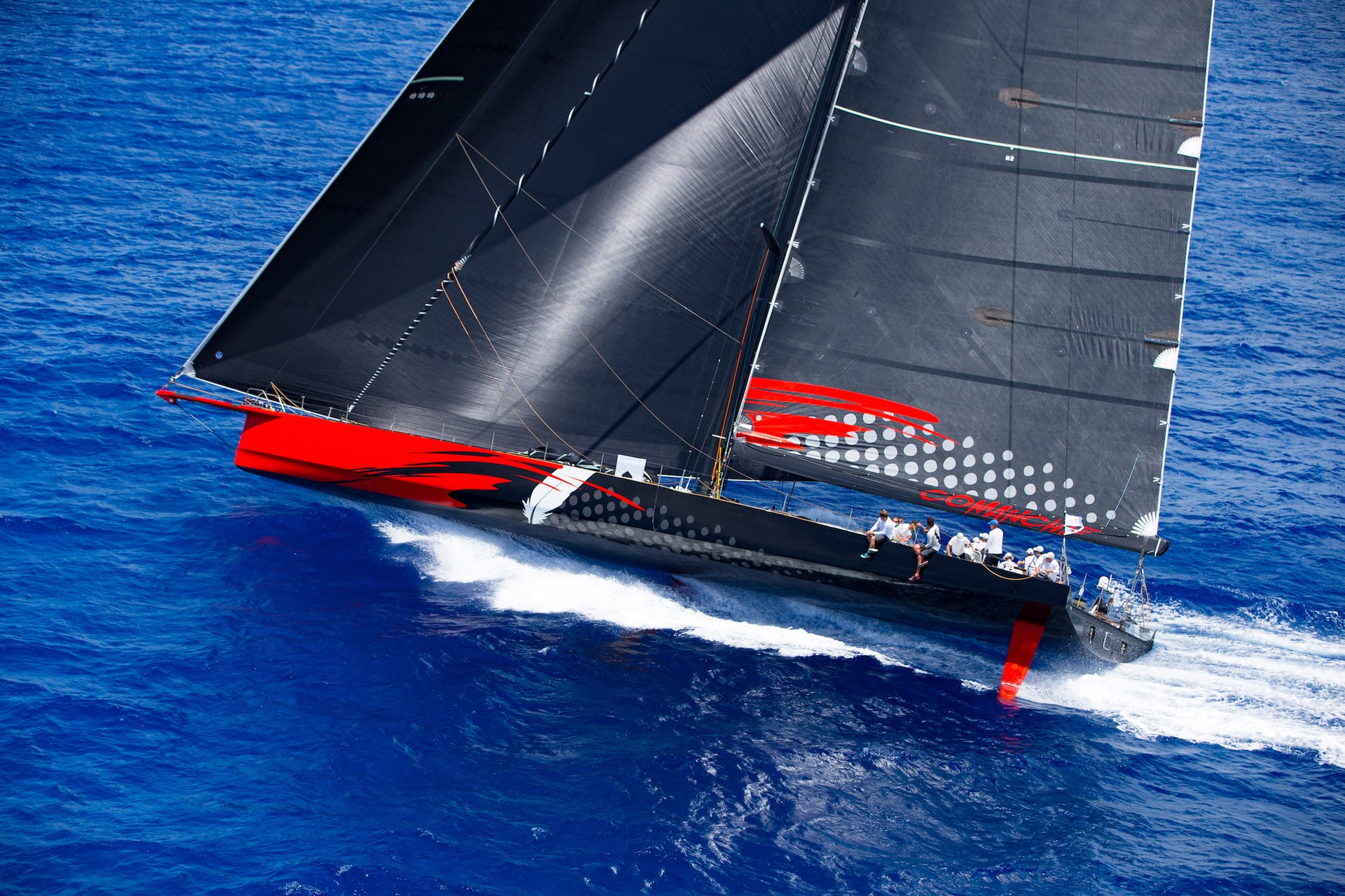 SUPERMAXI COMANCHE SMASHES TRANSPAC MONOHULL COURSE RECORD