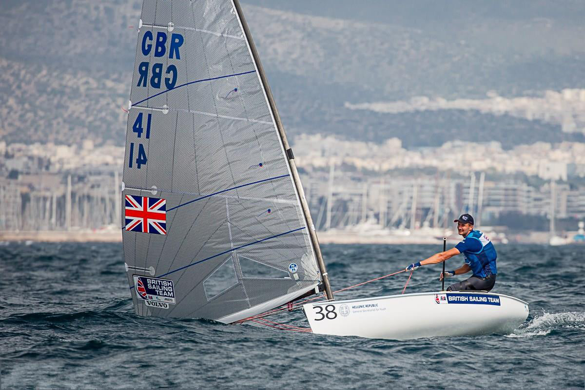 DOMINIO EN EL EUROPEO DE FINN