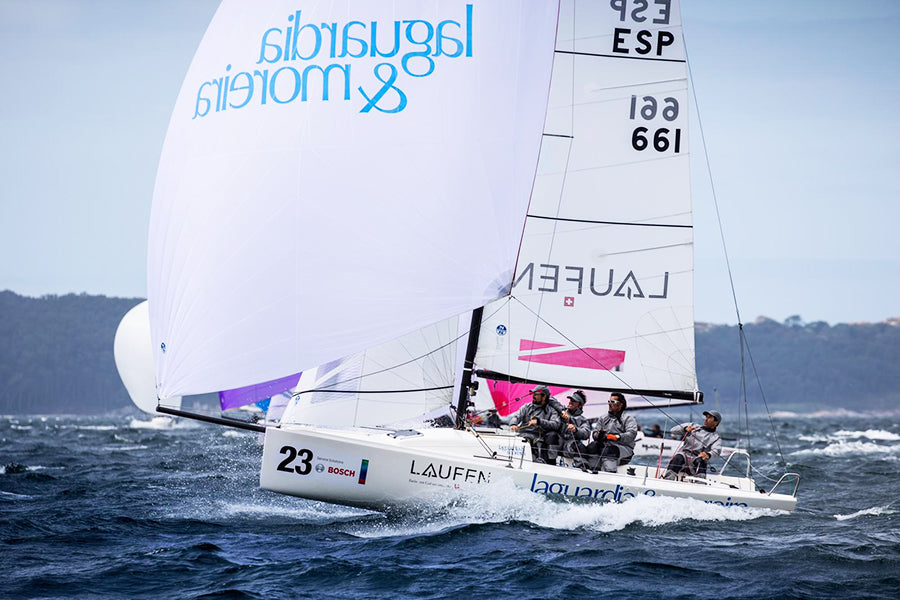 ÉXITO TAMBIÉN EN J70