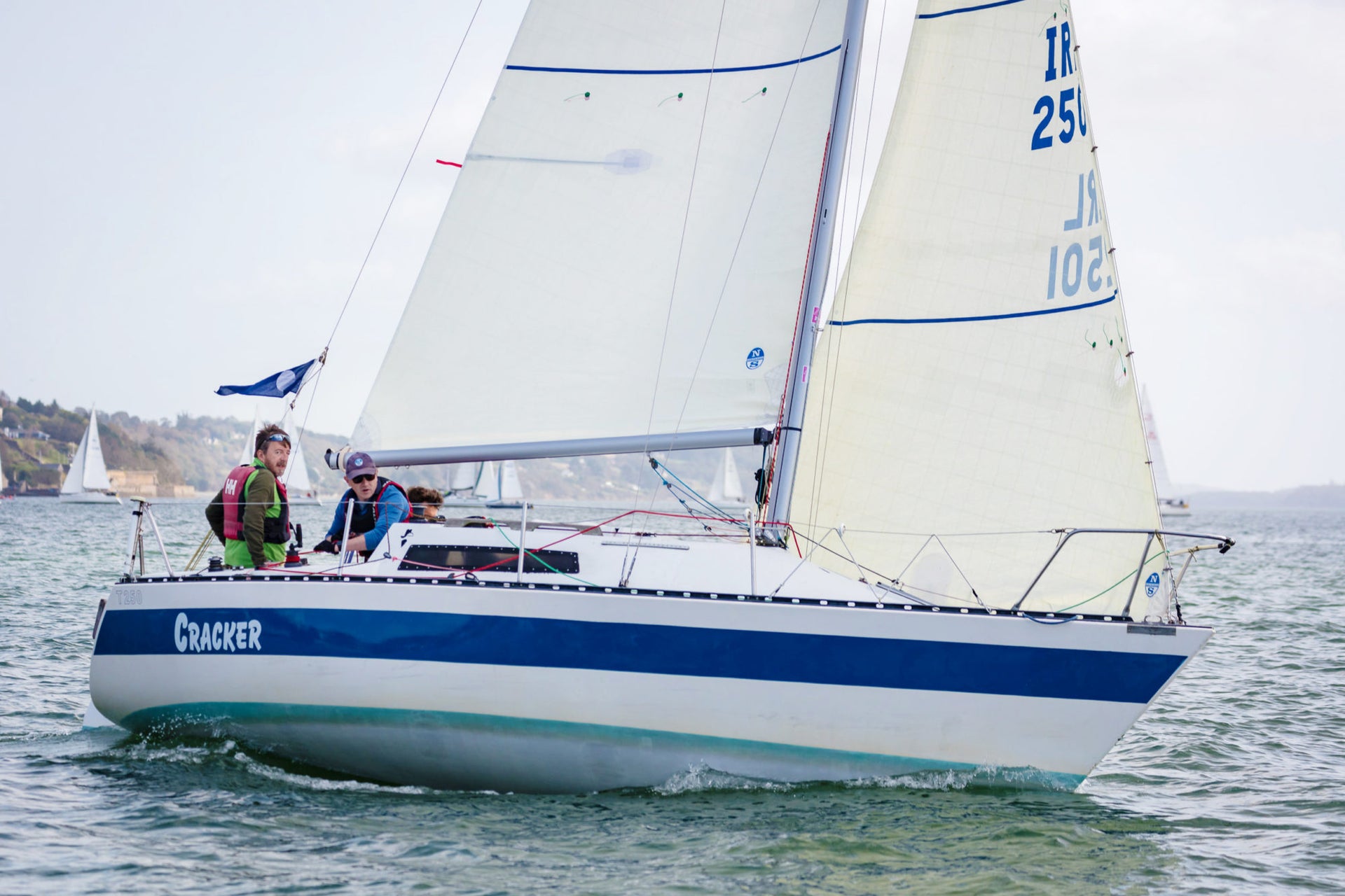 3Di OCEAN 330, Denis Byrne Cracker