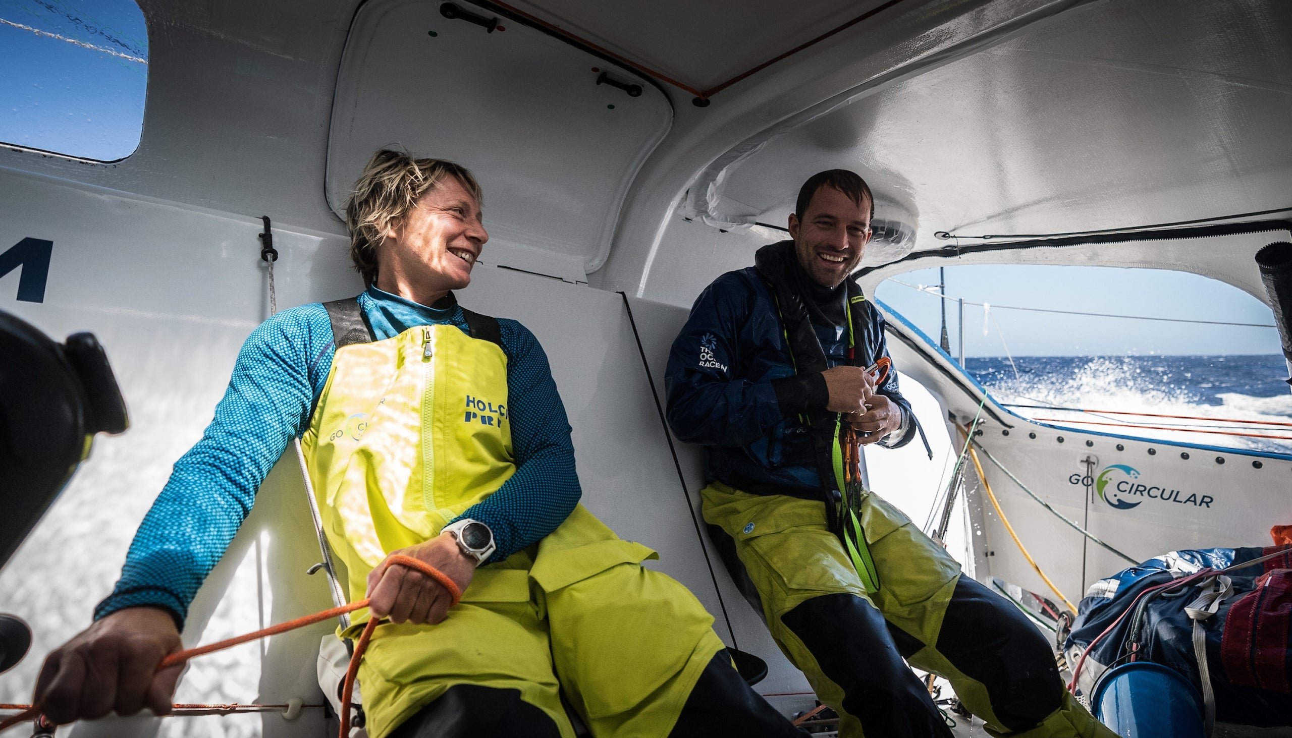 OFFSHORE SAILING GUIDE