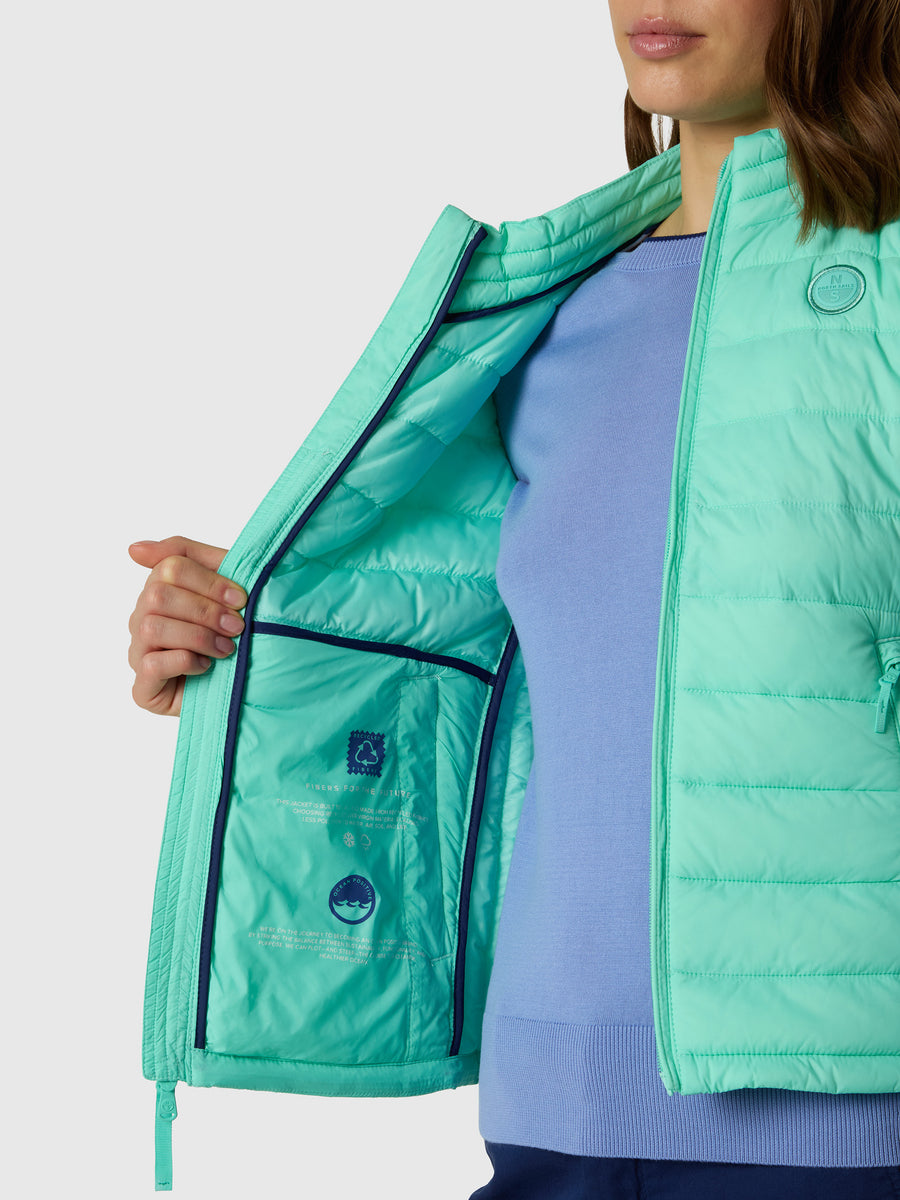 naomi-vest-000047