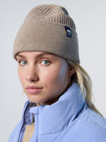 beanie-wlogo-021638