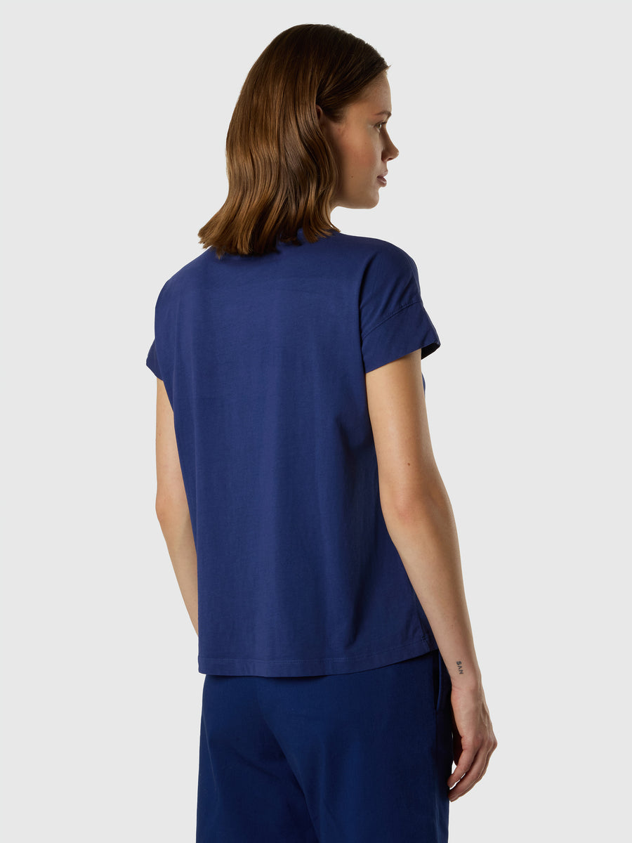 sleeveless-t-shirt-093567