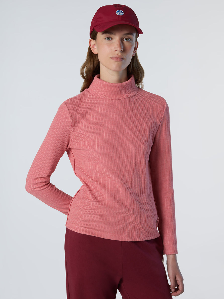 turtle-neck-ls-wlogo-093580
