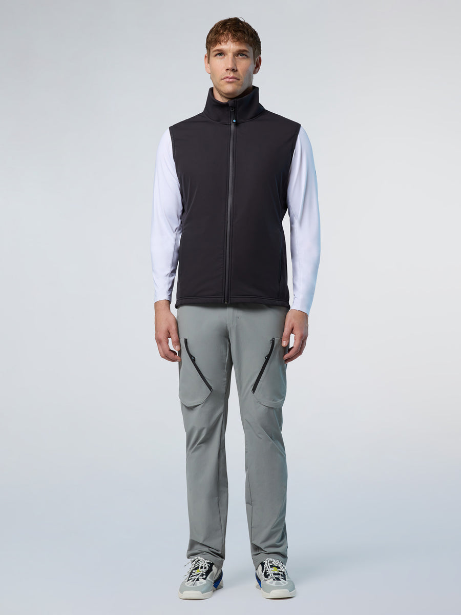 race-softshell-2b-e2-84-a2-vest-27m038