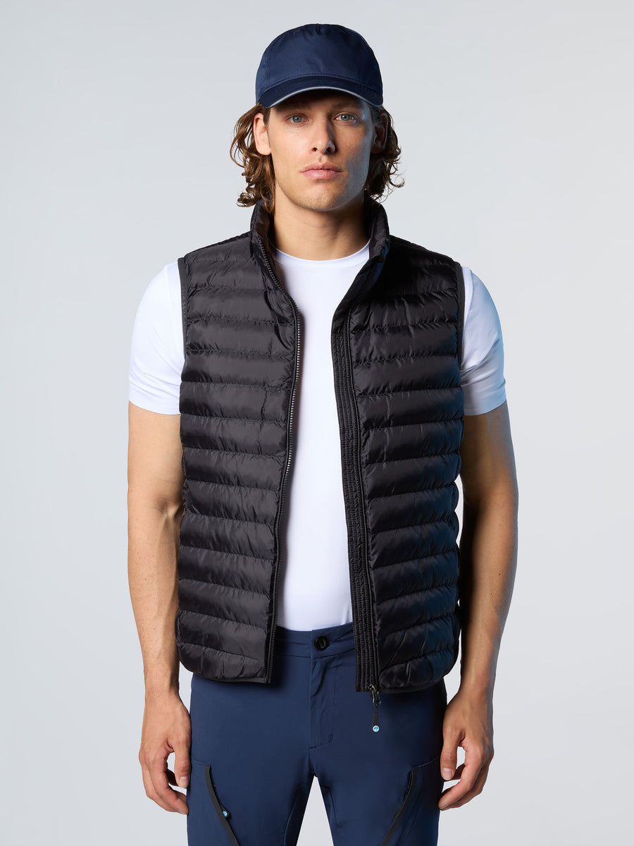 marstrand-quilted-vest-1-27m083