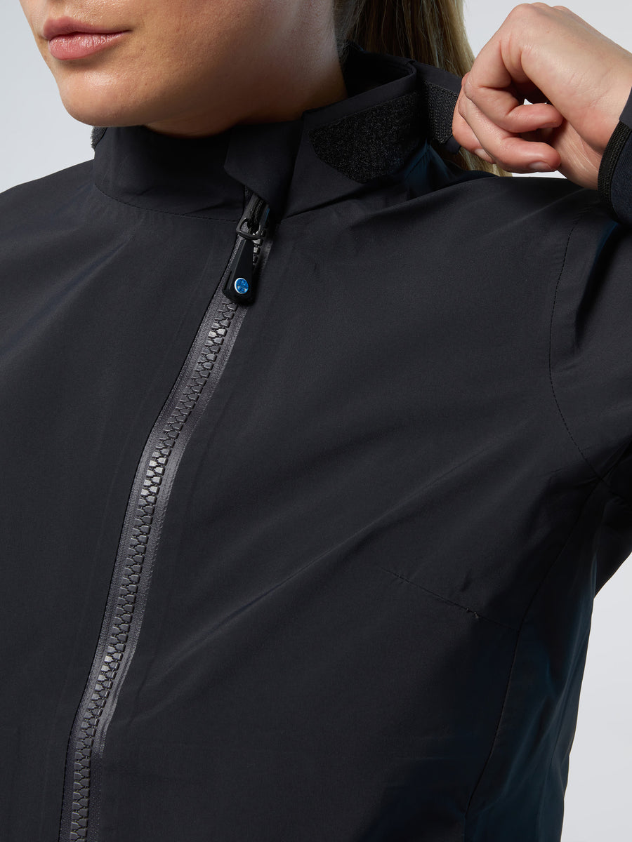 women%27s-inshore-race-hybrid-27w055