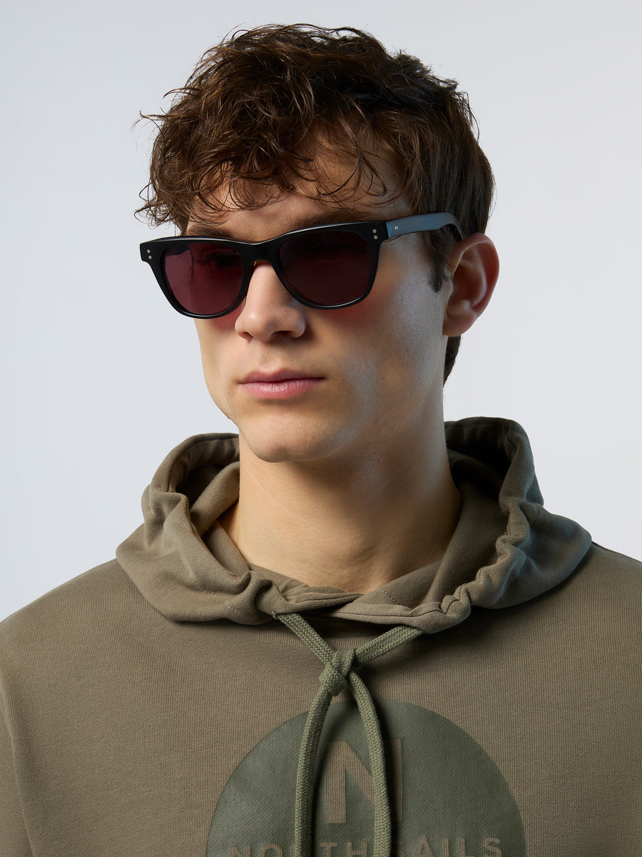 459001_C003_msfront1