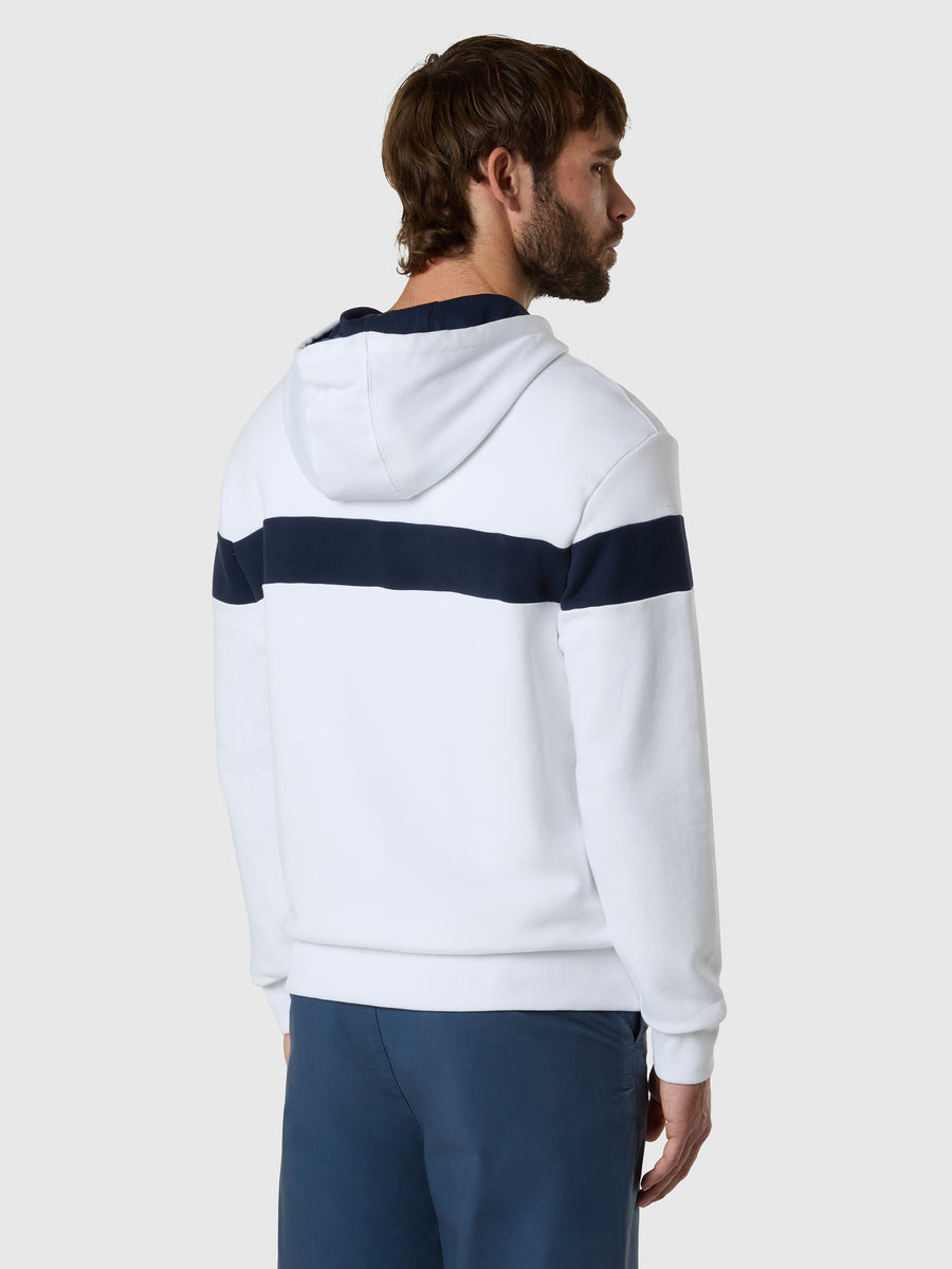 hooded-sweatshirt-691140
