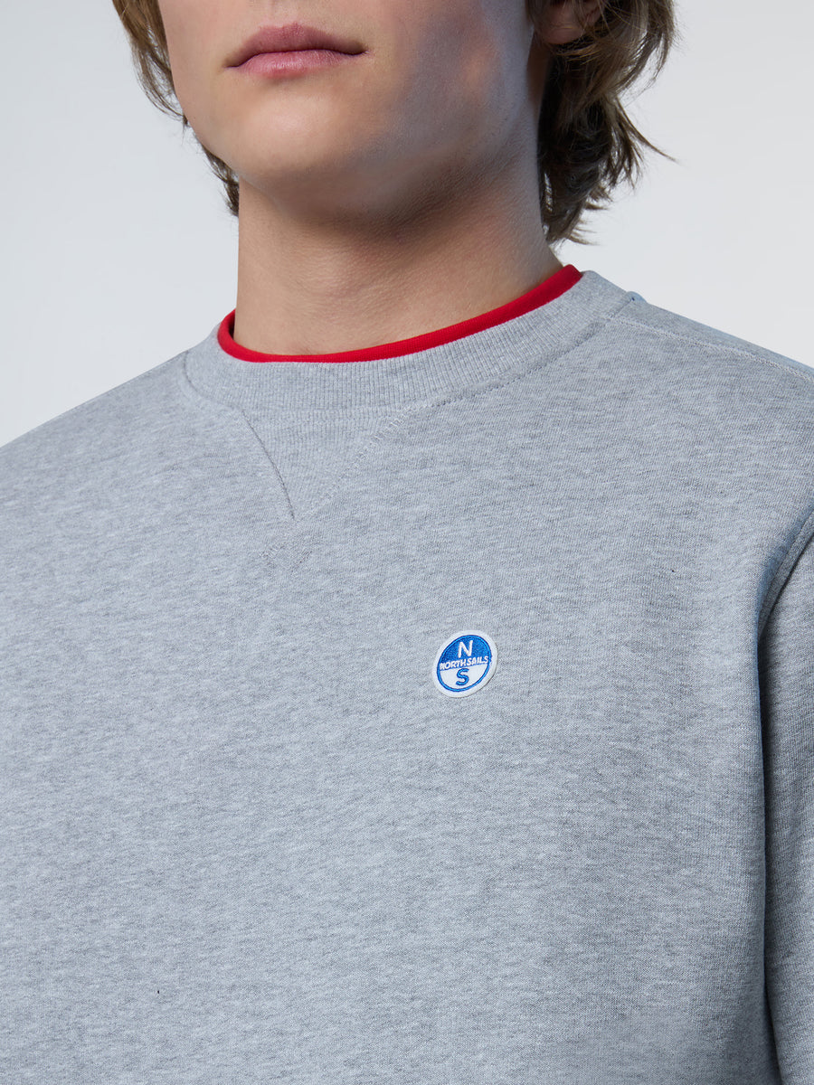 basic-crewneck-sweatshirt-691220