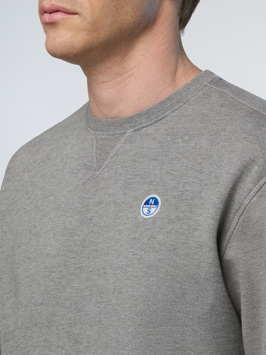 crewneck-sweatshirt-wlogo-691255