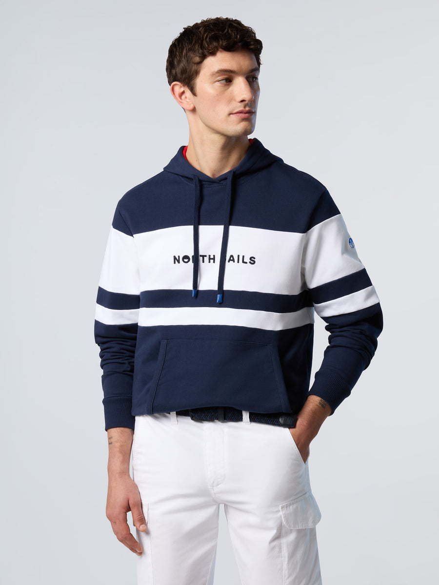 hooded-sweatshirt-wgraphic-691373