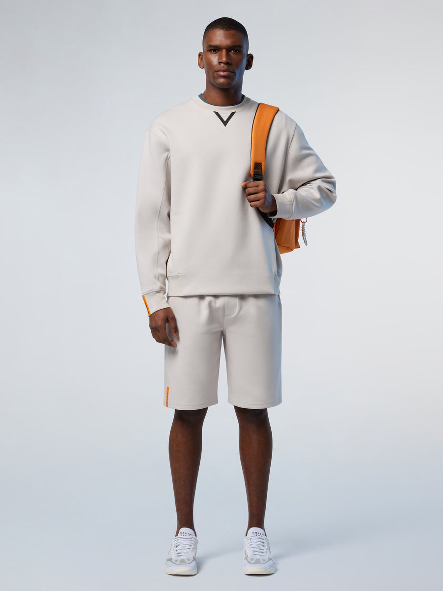 crewneck-sweatshirt-wlogo-691396