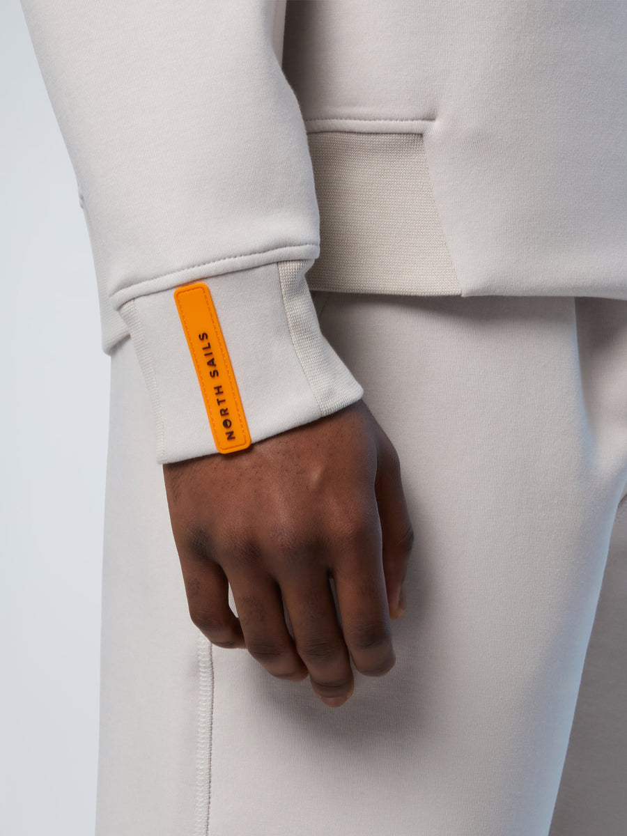 crewneck-sweatshirt-wlogo-691396