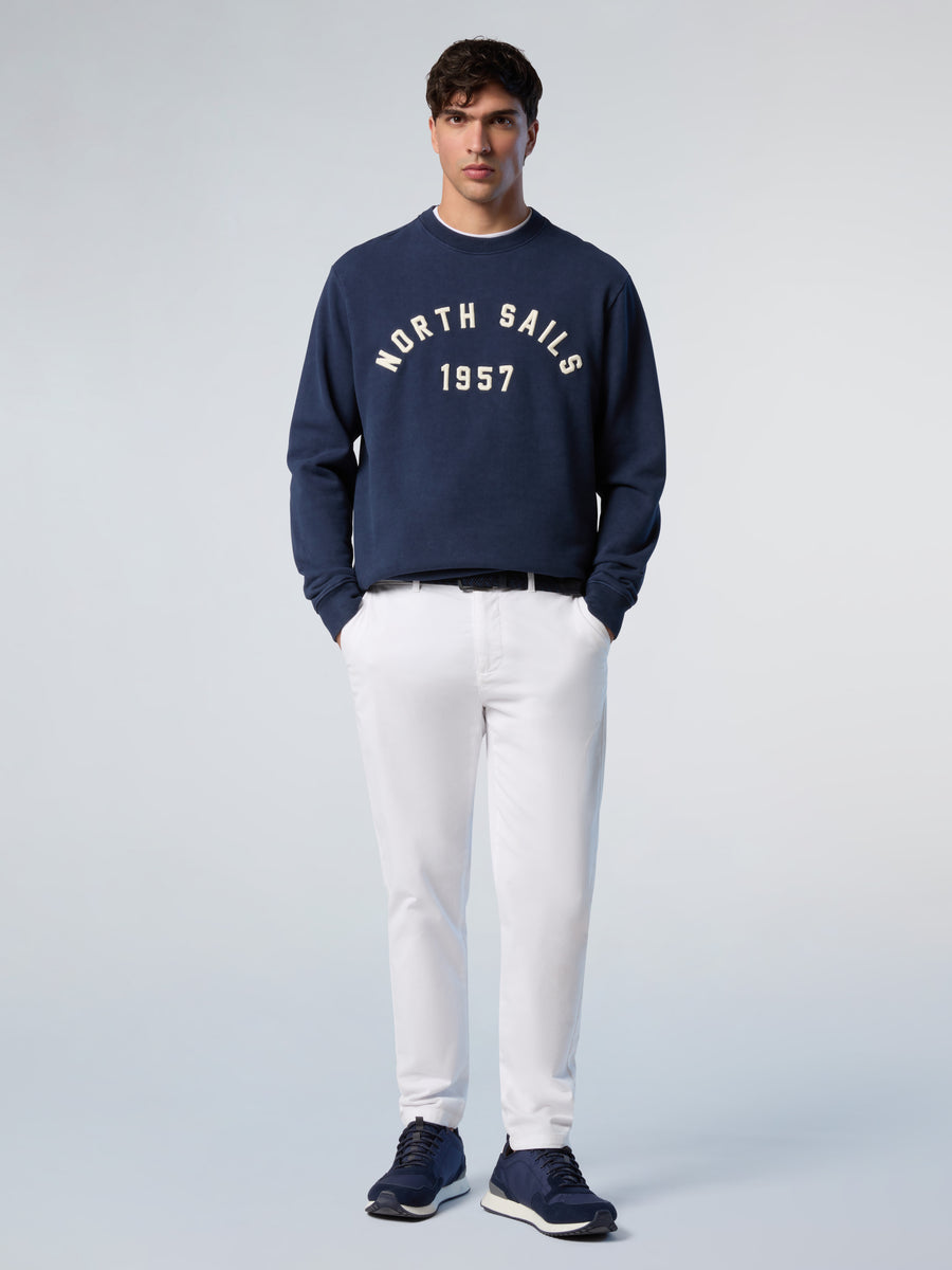crewneck-sweatshirt-wgraphic-691413