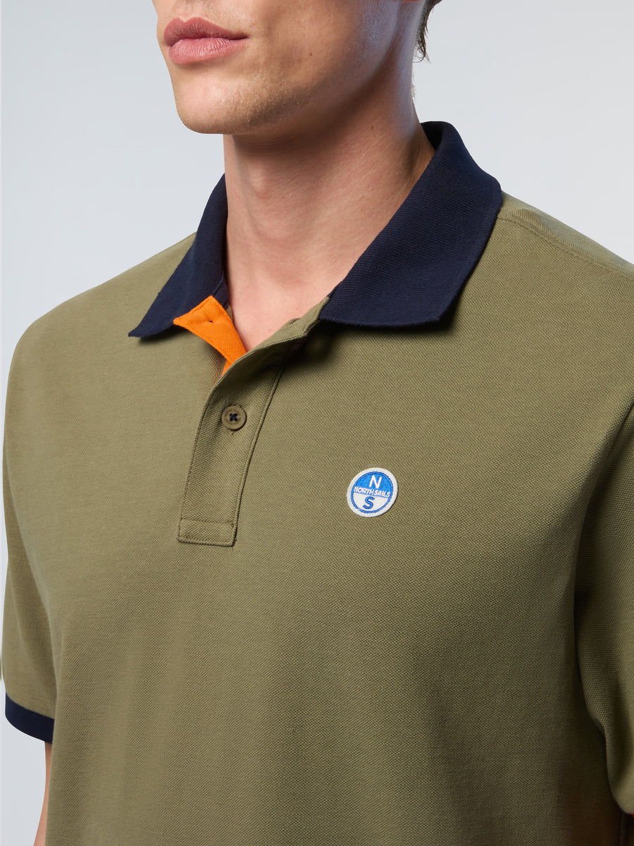 polo-short-sleeve-with-logo-692440