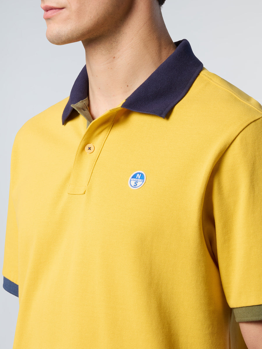 polo-short-sleeve-with-logo-692440
