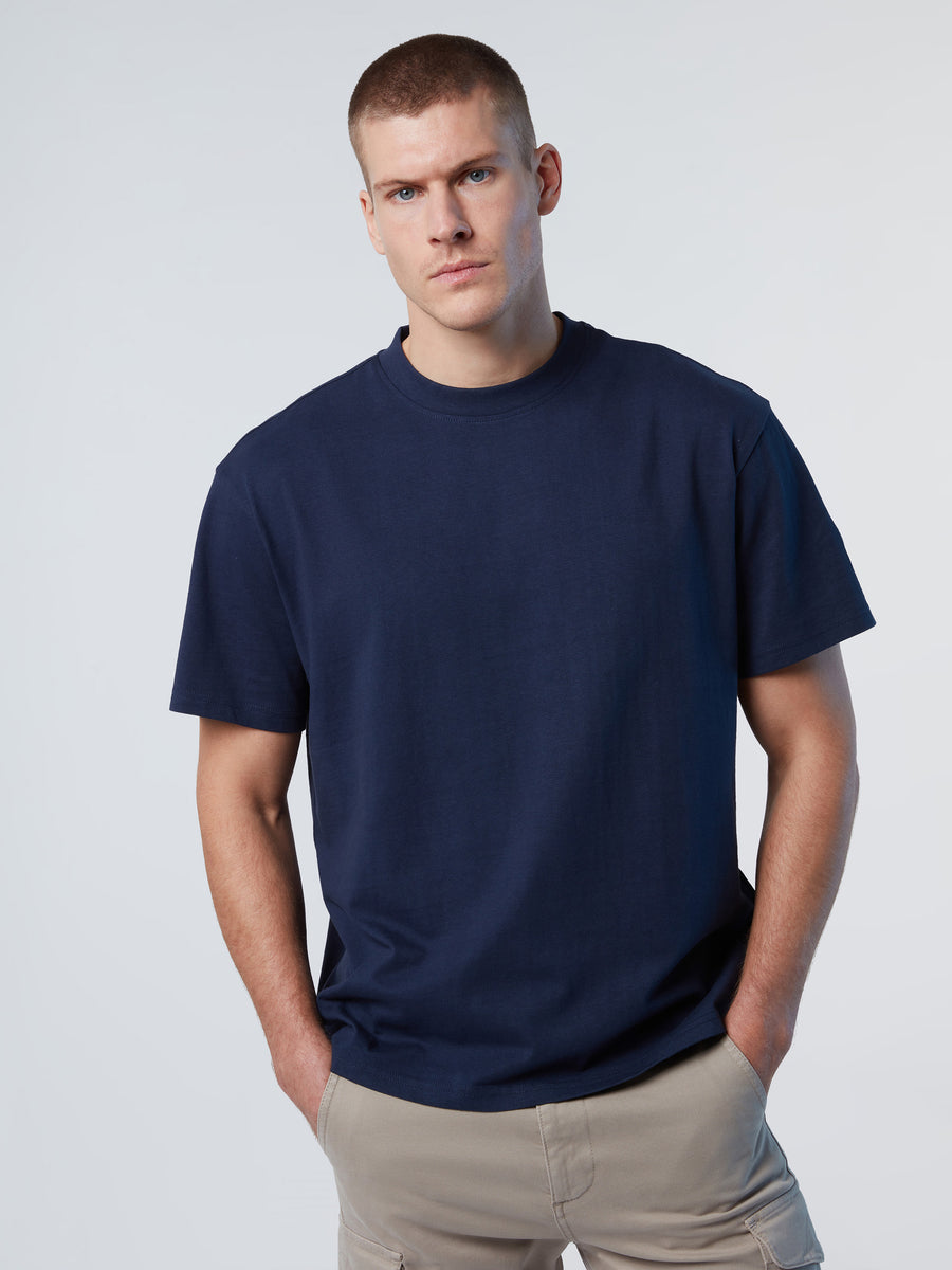 t-shirt-short-sleeve-wlogo-692848-1
