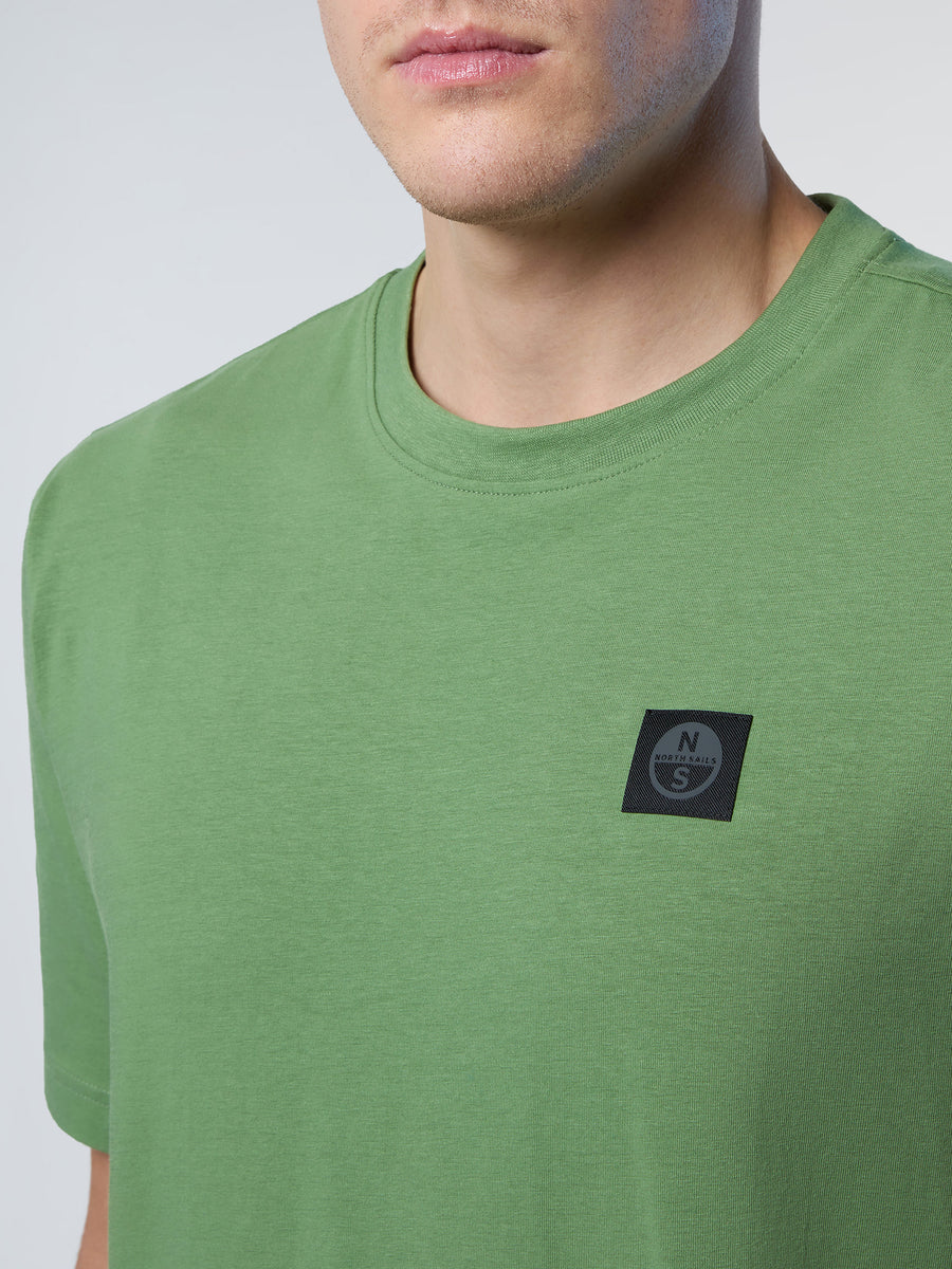 t-shirt-short-sleeve-wlogo-692860