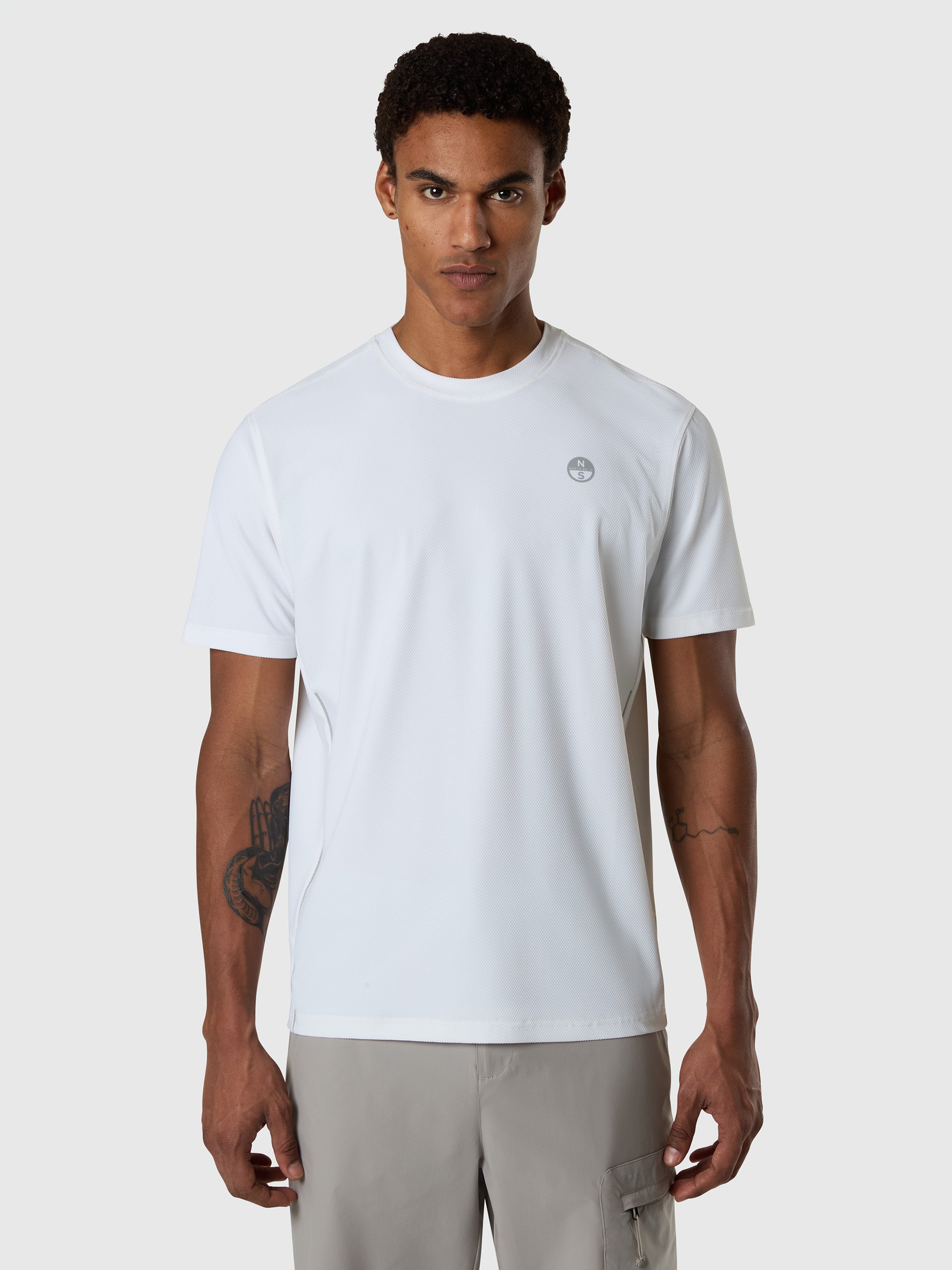 1 | White | t-shirt-short-sleeve-693160