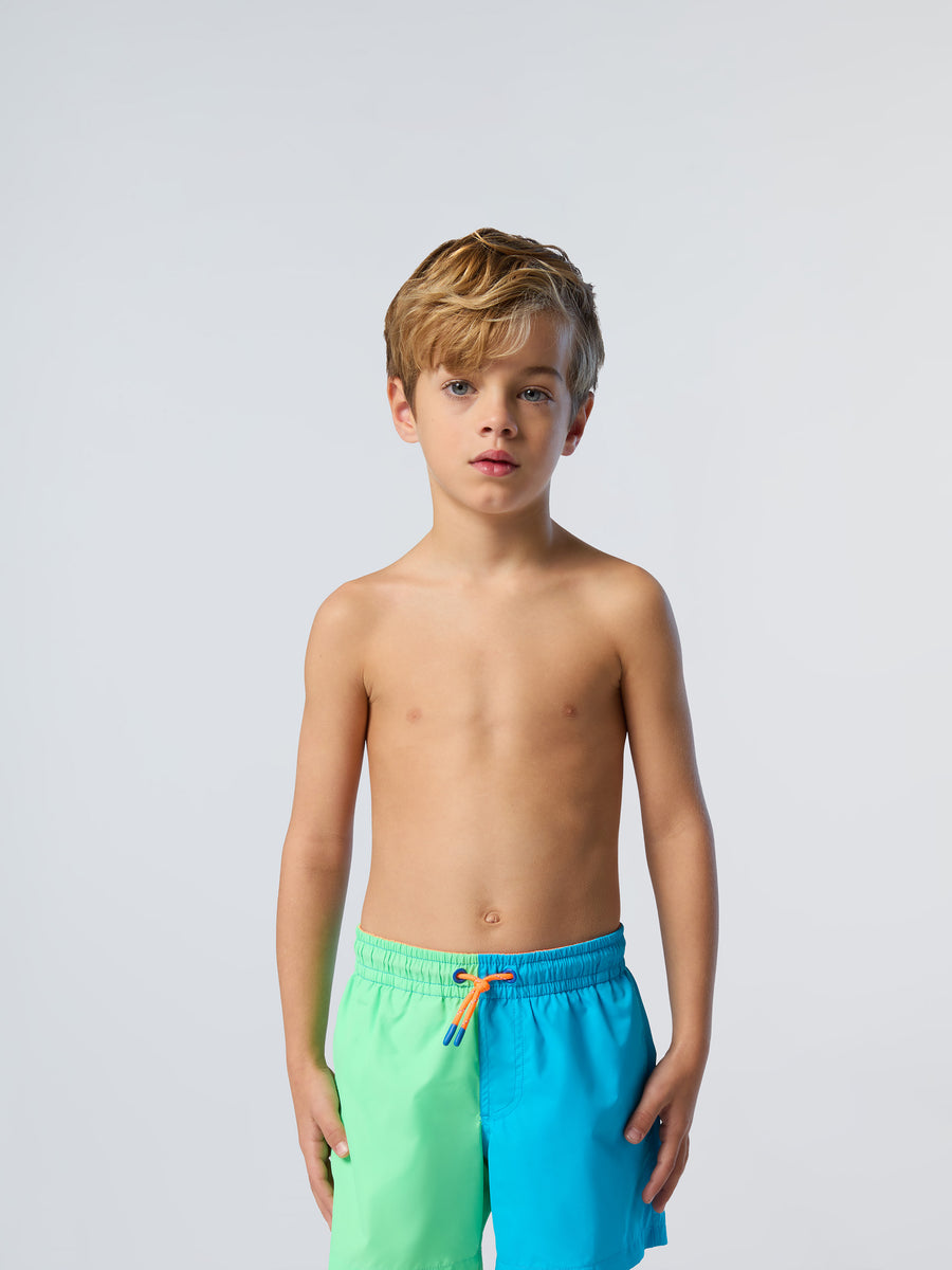 upcycled-volley-beachwear-777582