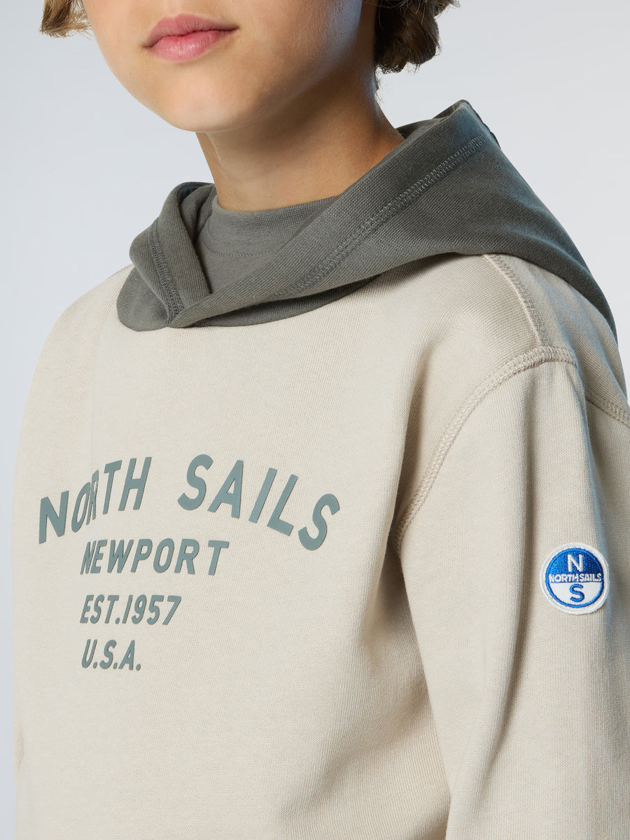 hooded-sweatshirt-wgraphic-794489