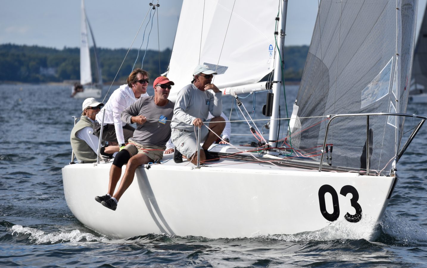 J/24 NATIONALS: MANAGING STRONG CURRENTS & LIGHT AIR