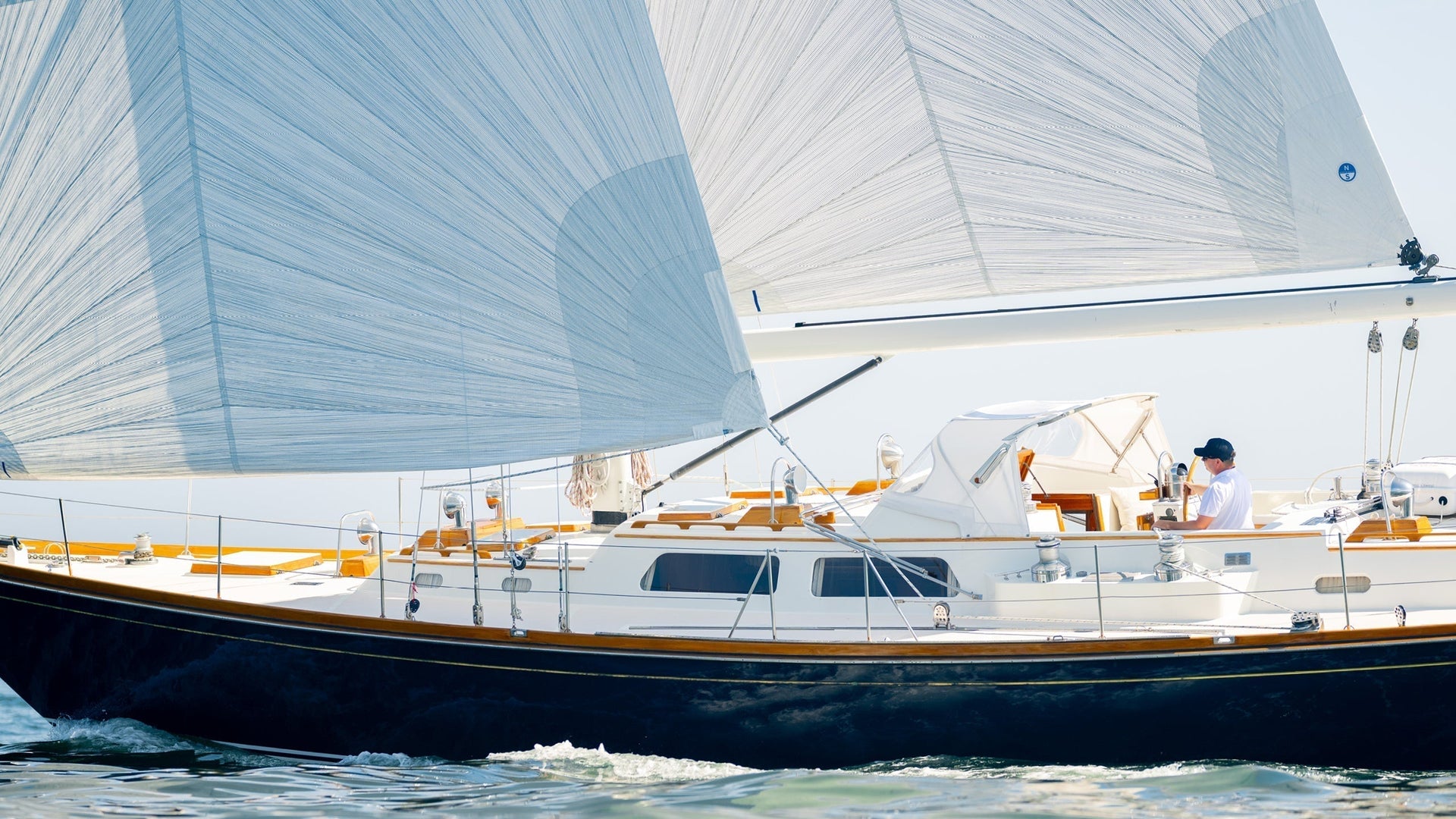 ASK THE EXPERTS: ANSWERS TO THE MOST FREQUENTLY ASKED RACING & CRUISING QUESTIONS