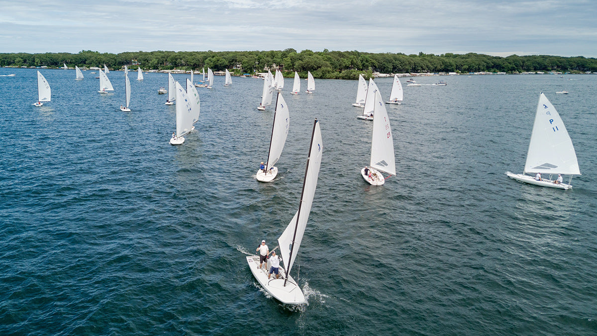 PAUL REILLY DOMINATES THE C SCOW NATIONALS