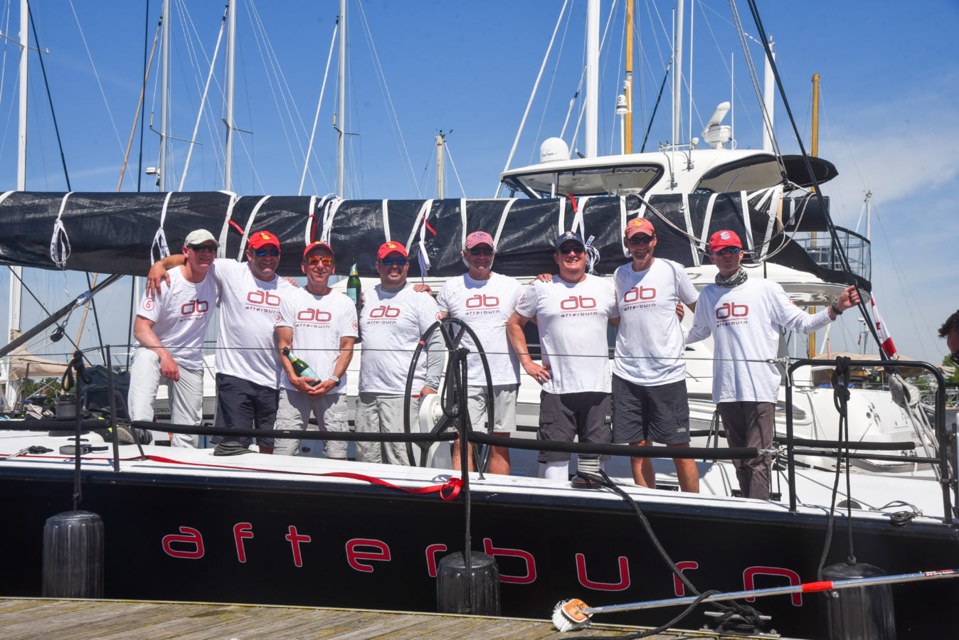 AFTERBURN TAKES LINE HONOURS FOR LO300