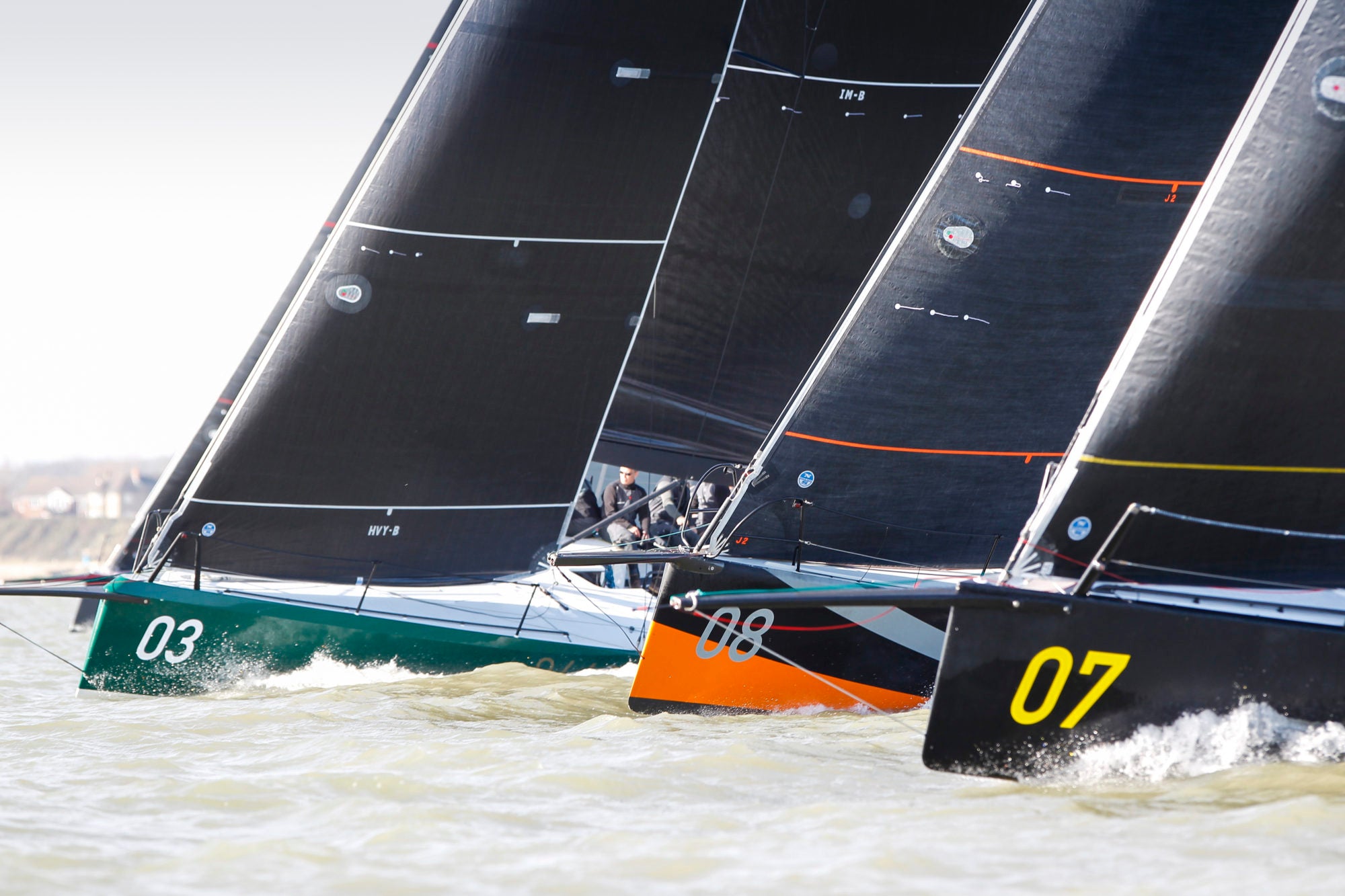 UPWIND SAILS GUIDE | North Sails