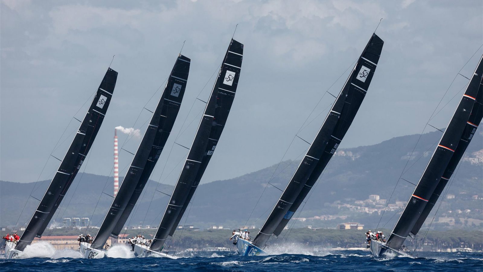 2018 52 SUPER SERIES PREVIEW