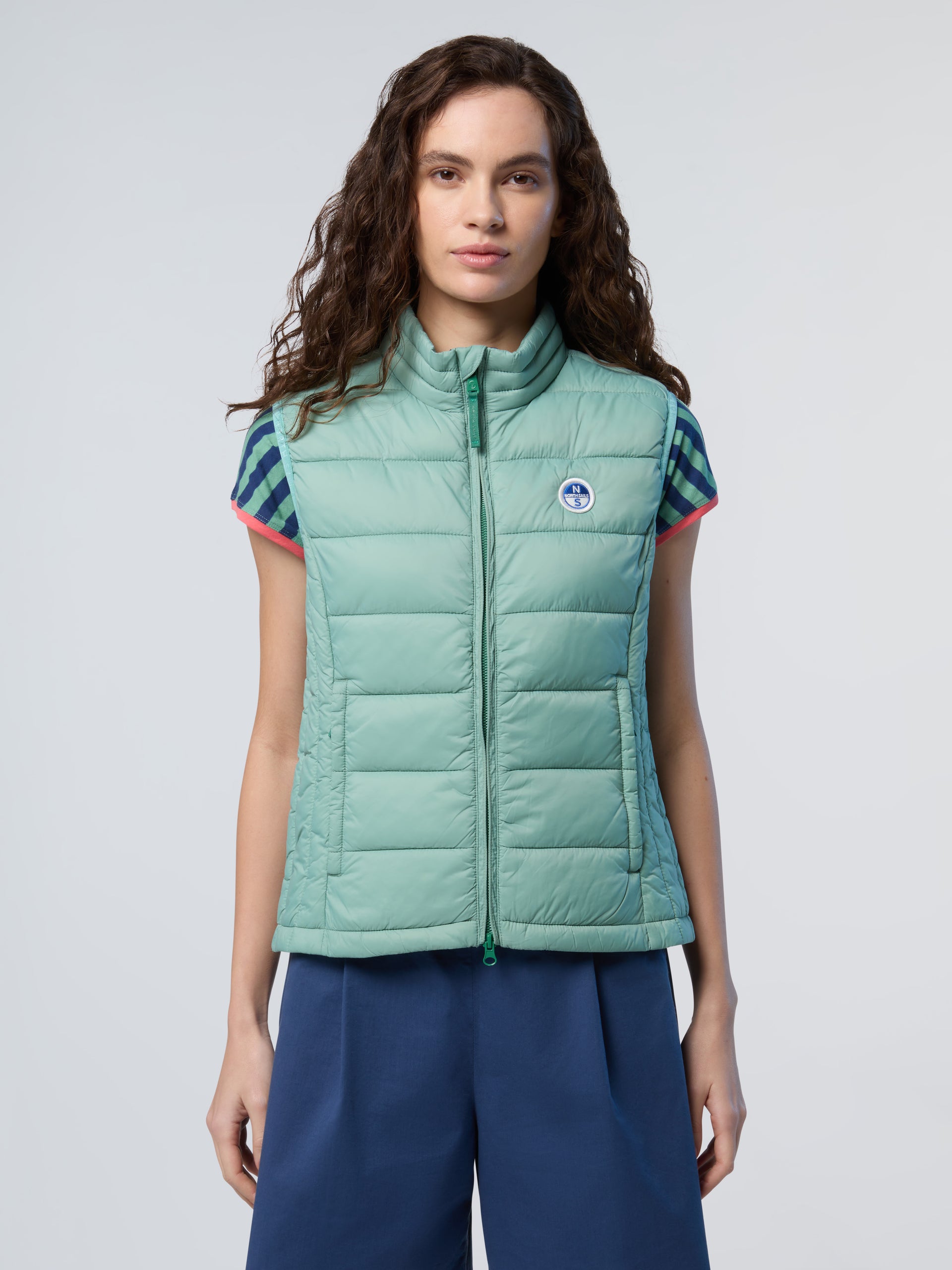 1 | Malachite green | naomi-vest-000001