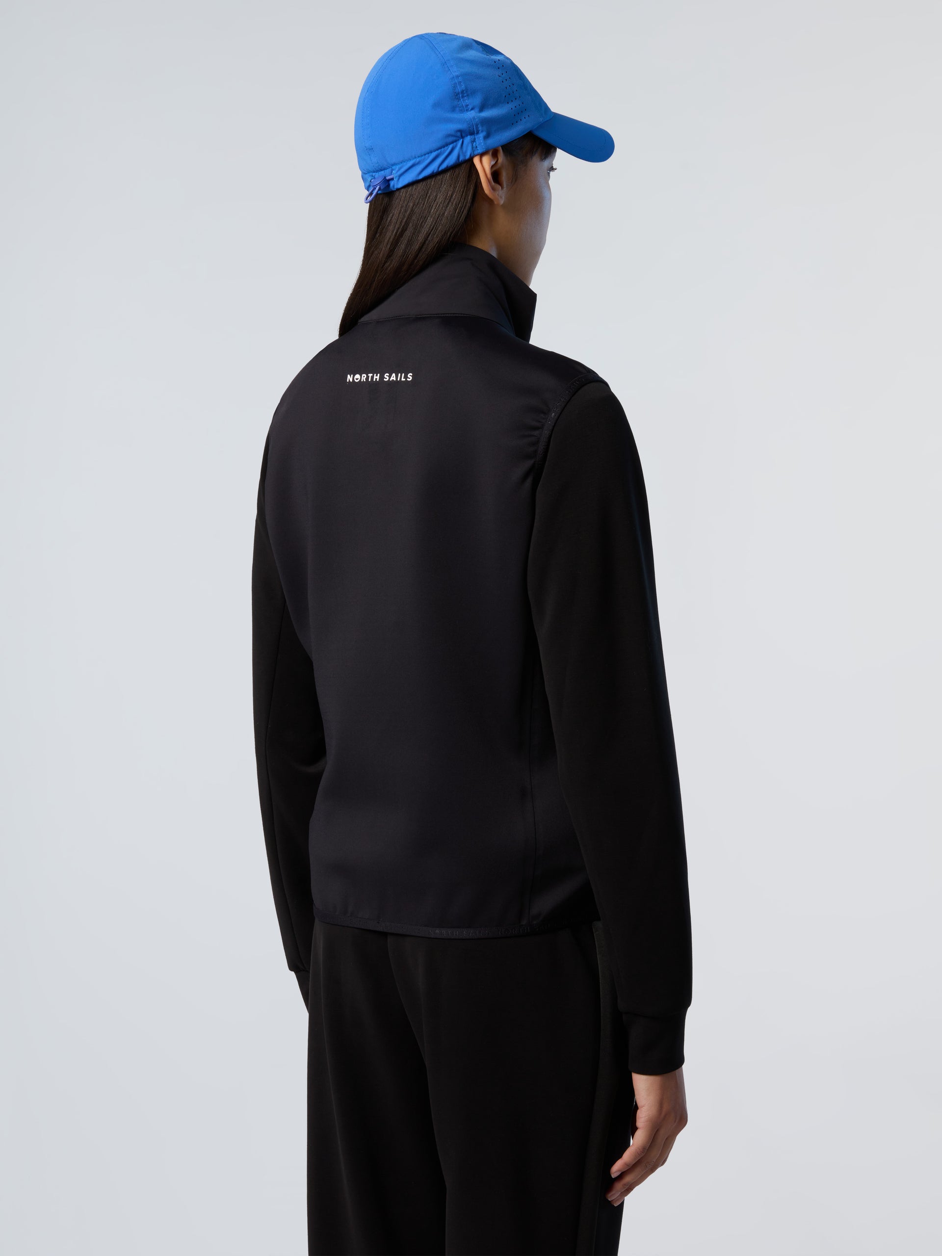 4 | Black | hybrid-vest-000009