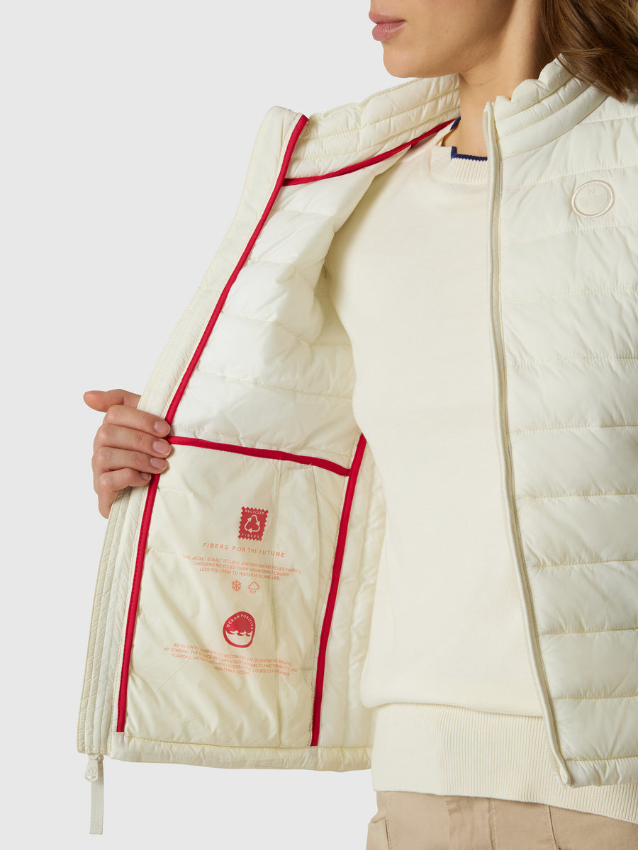 naomi-vest-000047