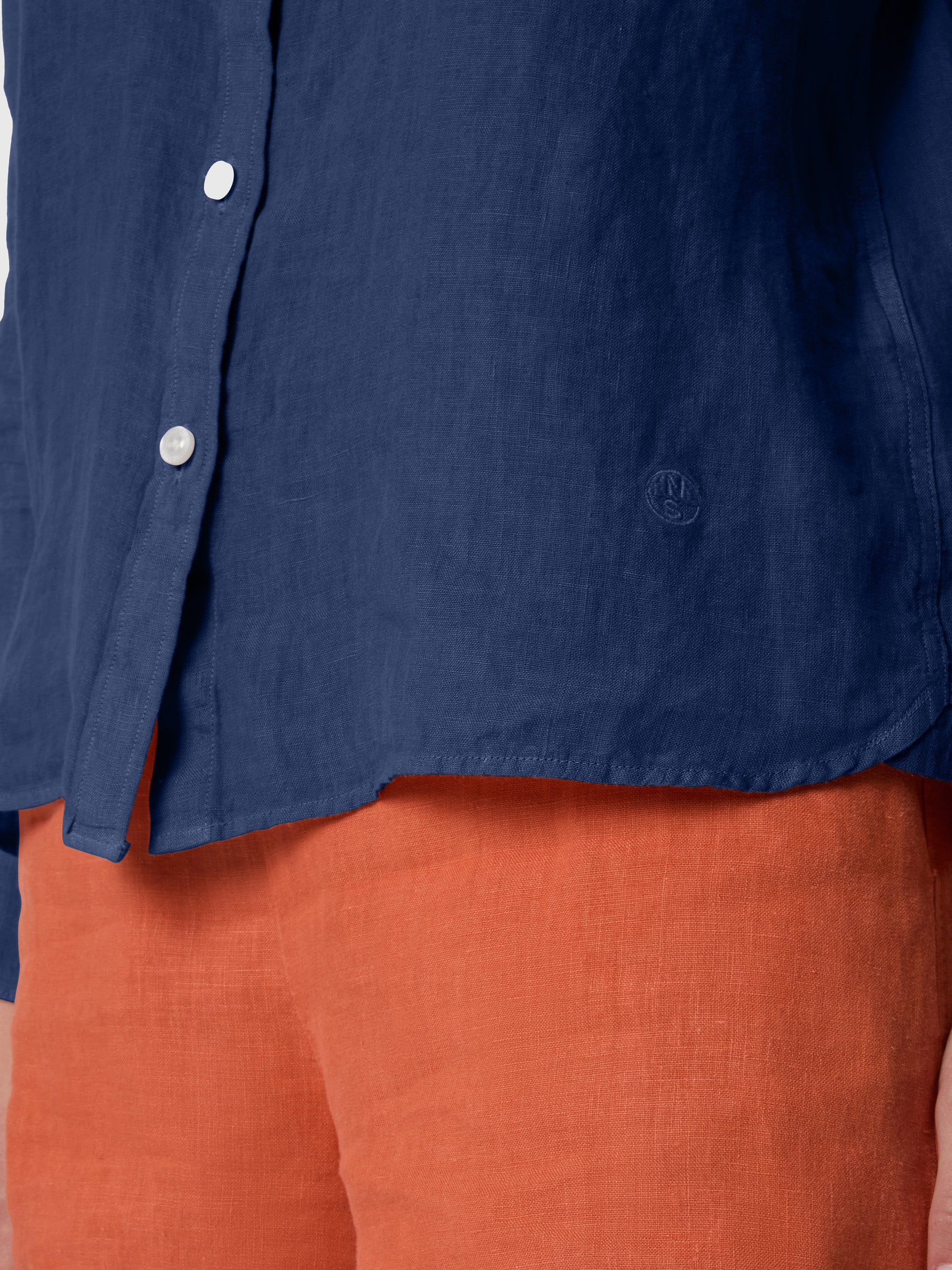 6 | Blue depths | shirt-long-sleeve-065410