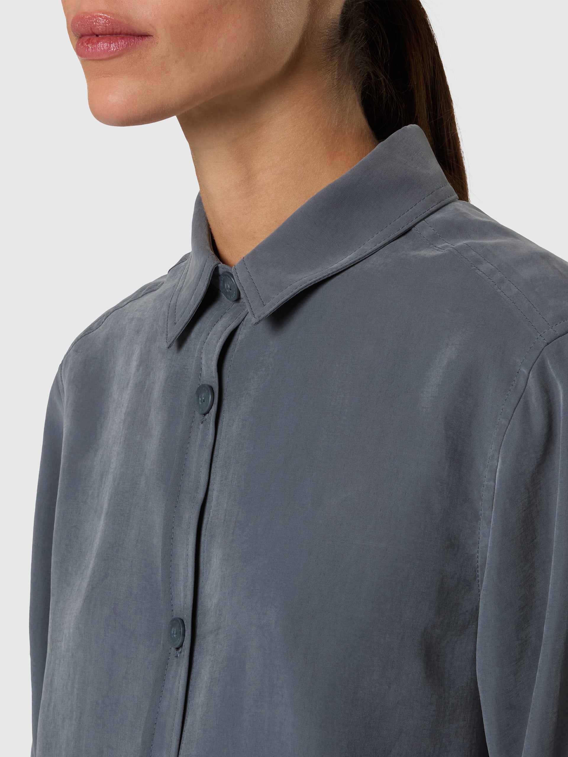 6 | Turbulence | shirt-long-sleeve-065424