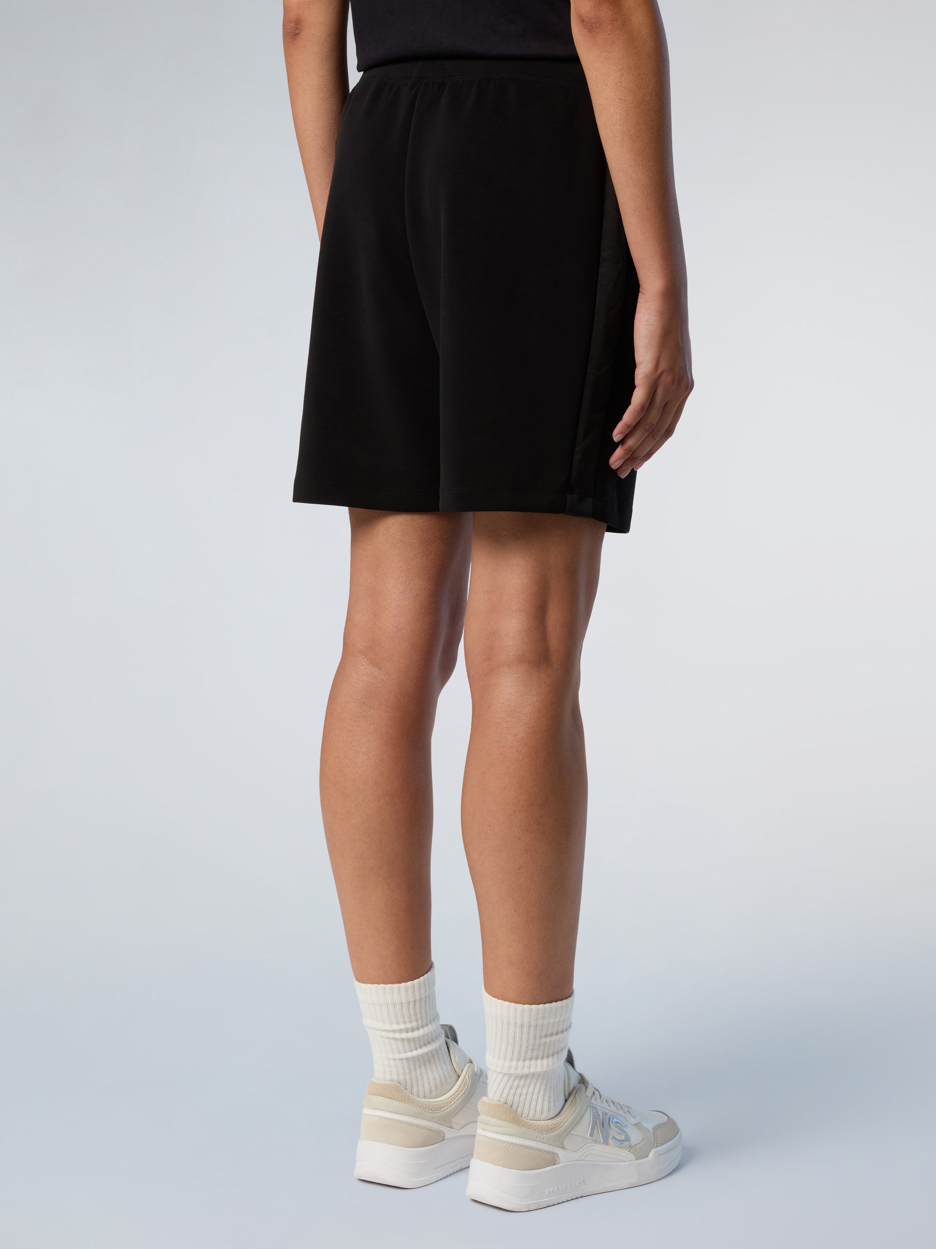 4 | Black | short-sweatshort-074540