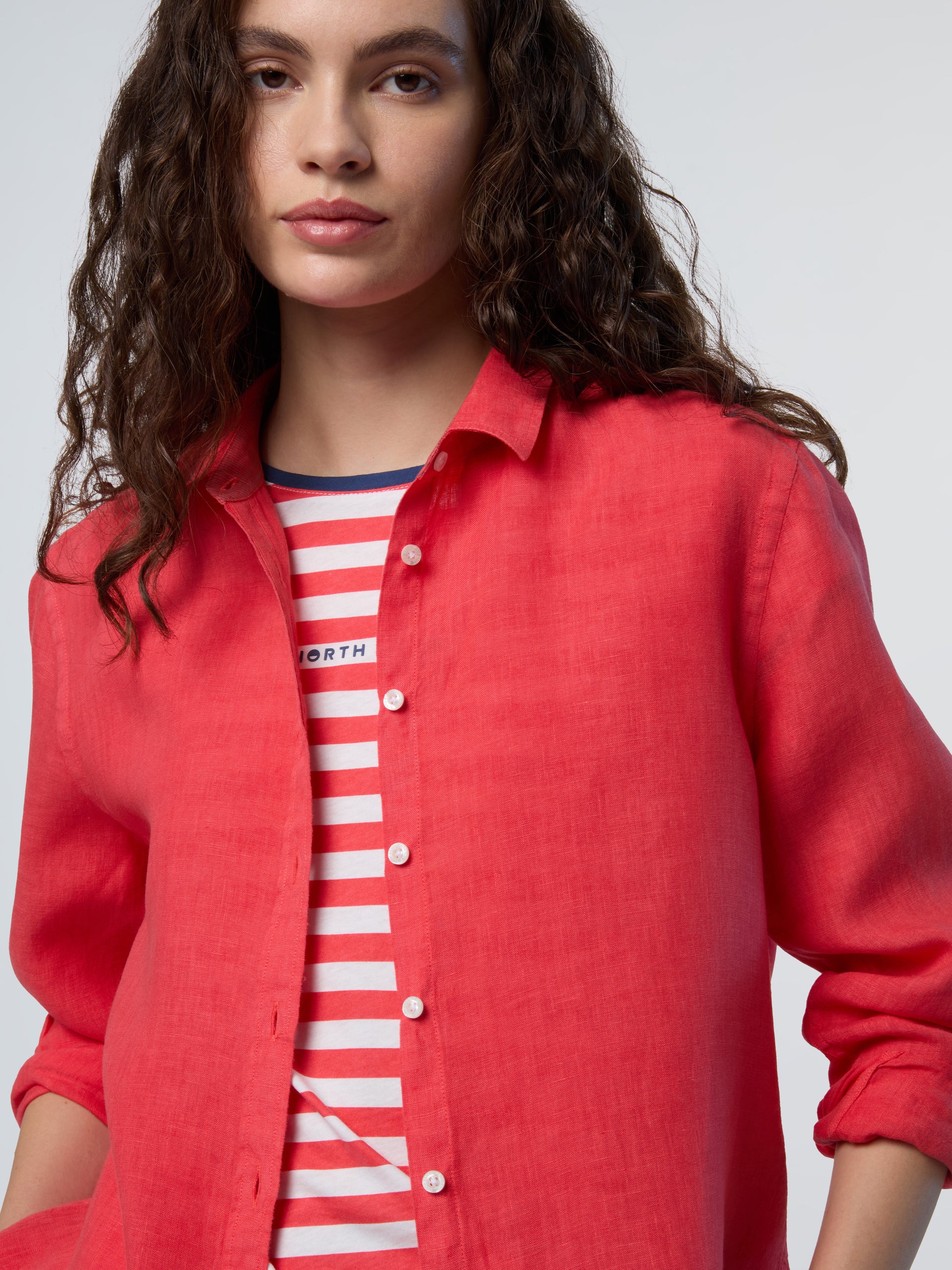 2 | Spiced coral | shirt-ls-wlogo-065398