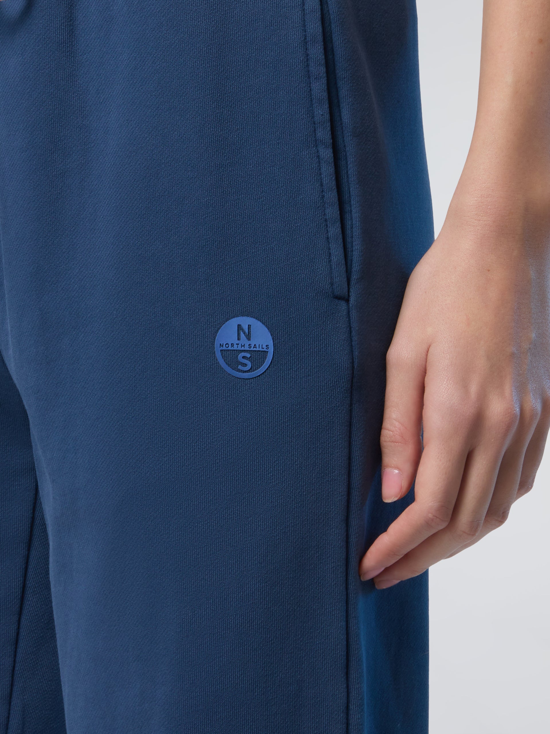 5 | Dark denim | long-sweatpants-074612