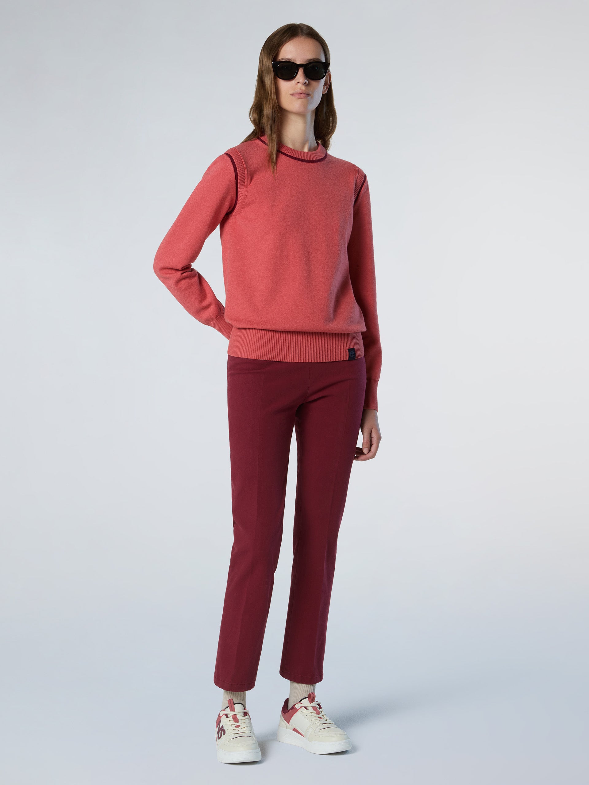 2 | Deep red | slim-fit-stretch-cotton-long-trouser-074686