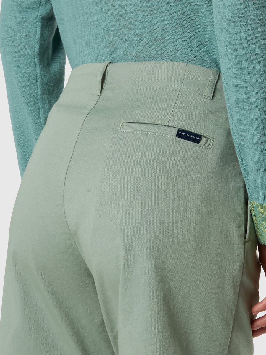 slim-fit-chino-short-trousers-074792