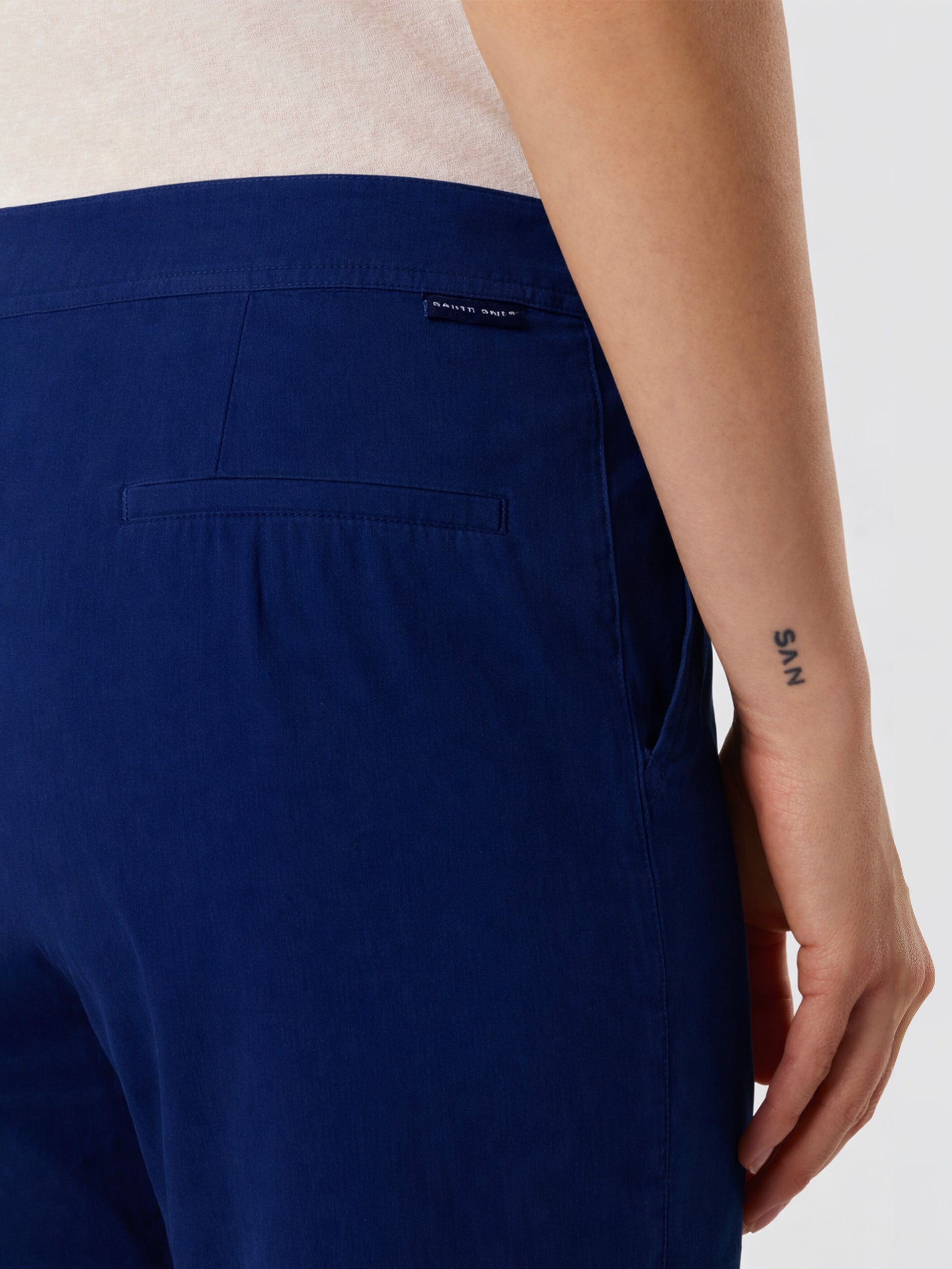 5 | Blue depths | straight-leg-long-trouser-074801