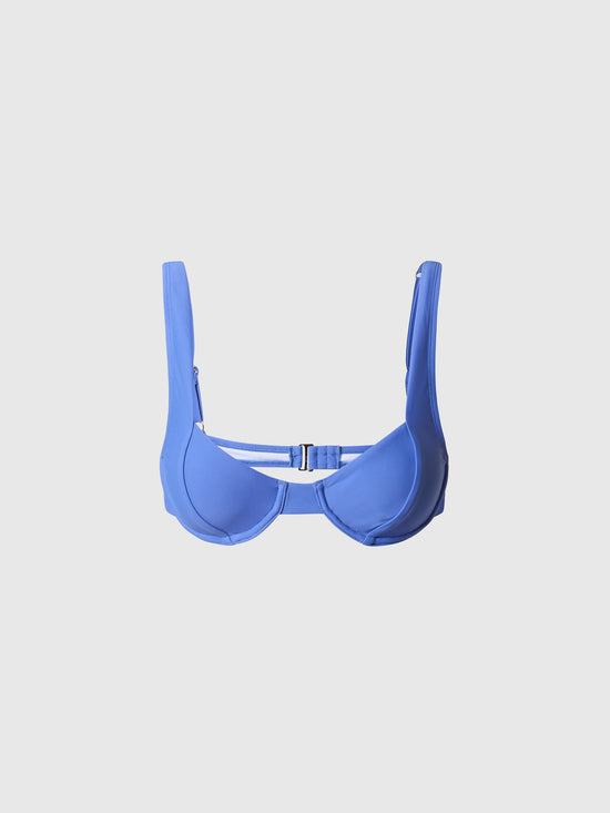 structured-top-beachwear-078061