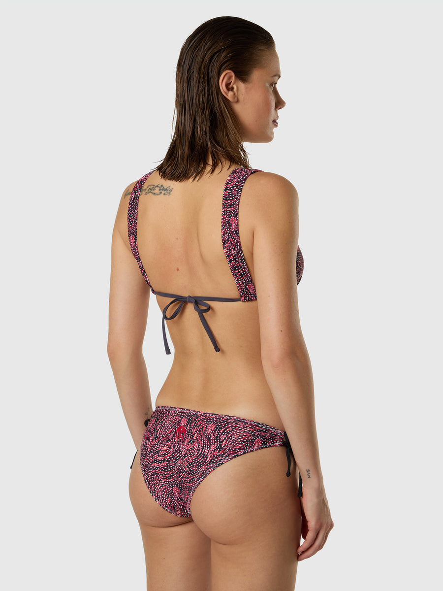 elevated-triangle-bikini-beachwear-078082
