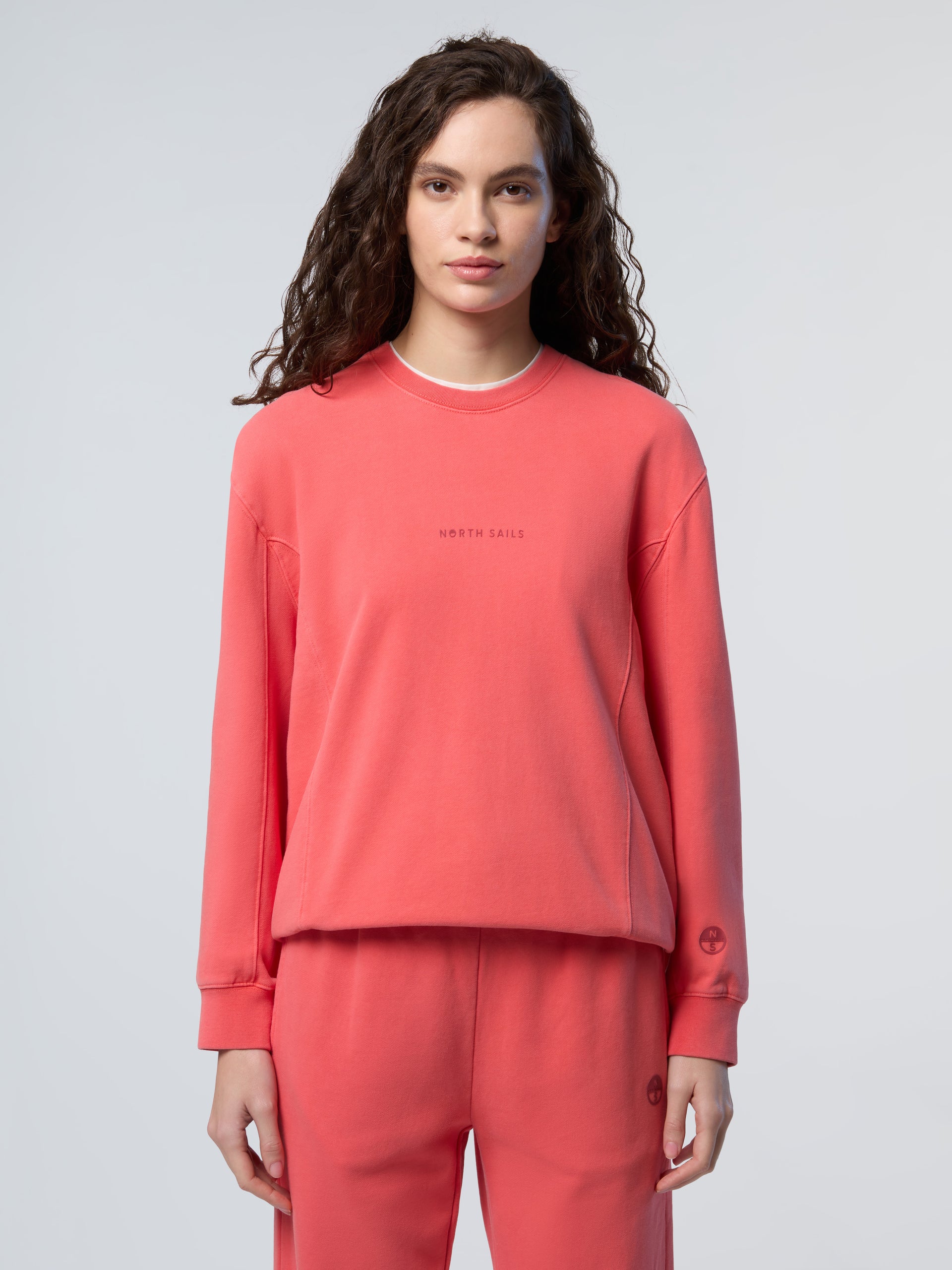 1 | Spiced coral | crewneck-sweatshirt-wgraphic-091176